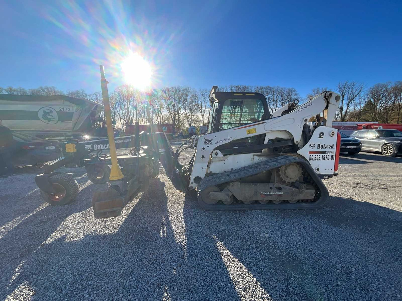 2020 BOBCAT T 870 + TRIMBLE GUIDED + GRADER 108 - اللودر المجنزر صغير: صورة 2 2020 BOBCAT T 870 + TRIMBLE GUIDED + GRADER 108 - اللودر المجنزر صغير: صورة 2