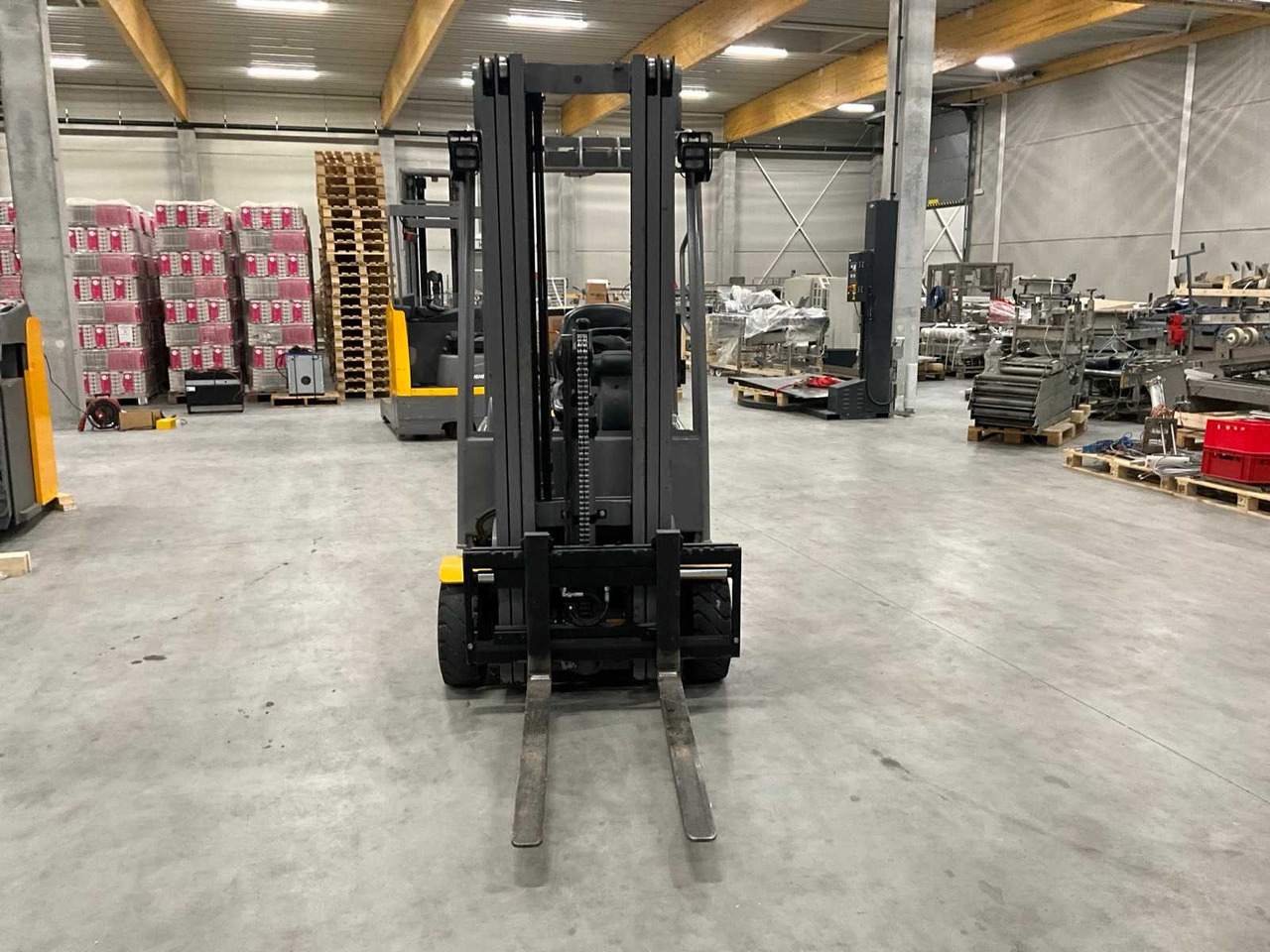 2021 JUNGHEINRICH EFG113 FORKLIFT - رافعة شوكية: صورة 2 2021 JUNGHEINRICH EFG113 FORKLIFT - رافعة شوكية: صورة 2