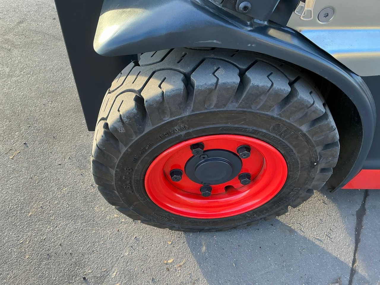 رافعة شوكية 2023 LINDE E15-02 FORKLIFT: صورة 30