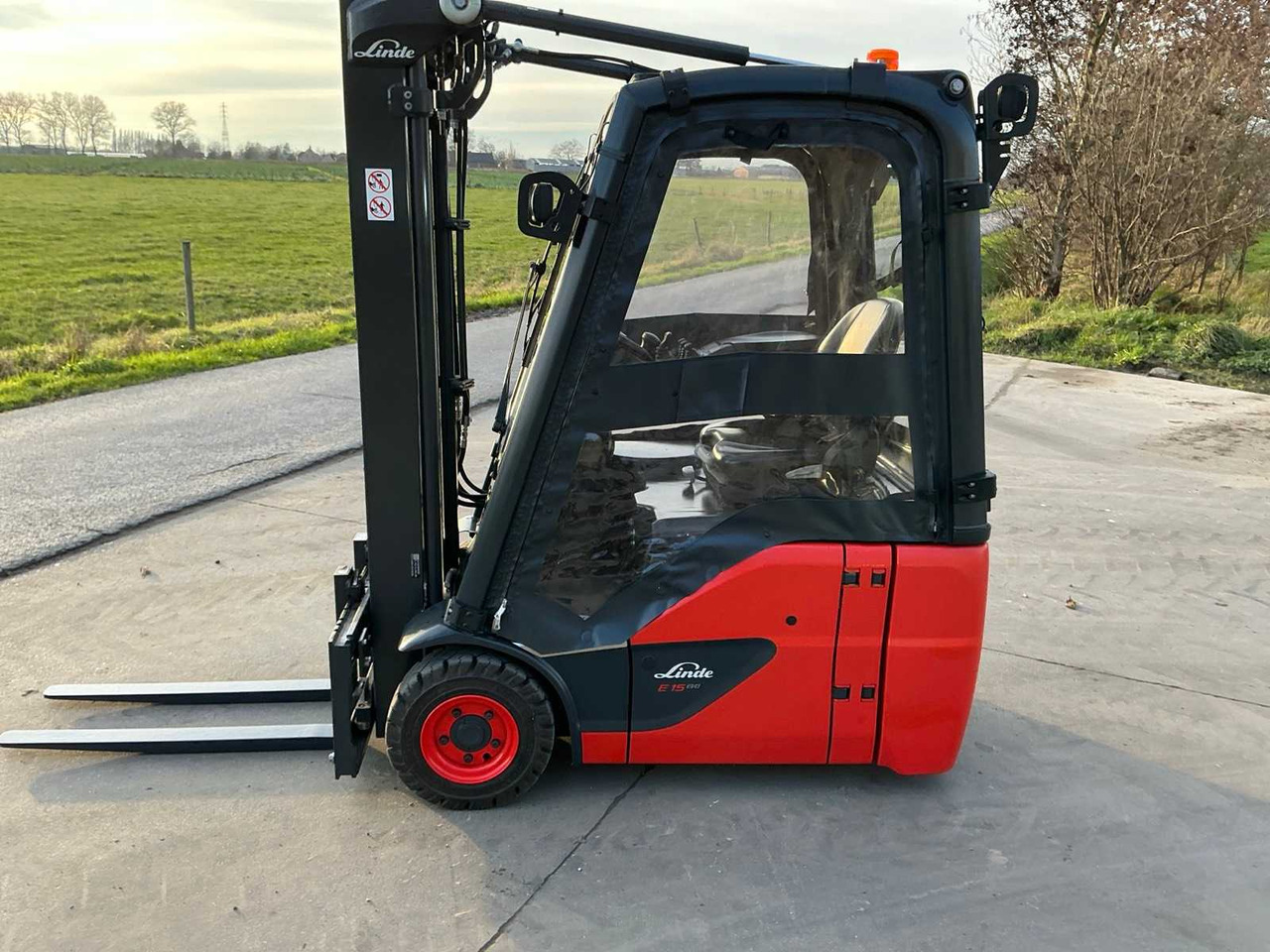 رافعة شوكية 2023 LINDE E15-02 FORKLIFT: صورة 43
