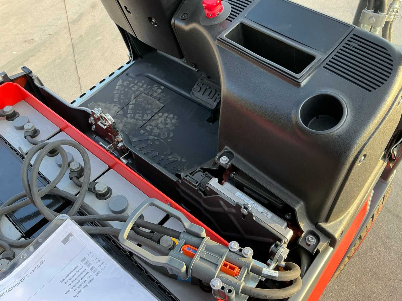 رافعة شوكية 2023 LINDE E15-02 FORKLIFT: صورة 13