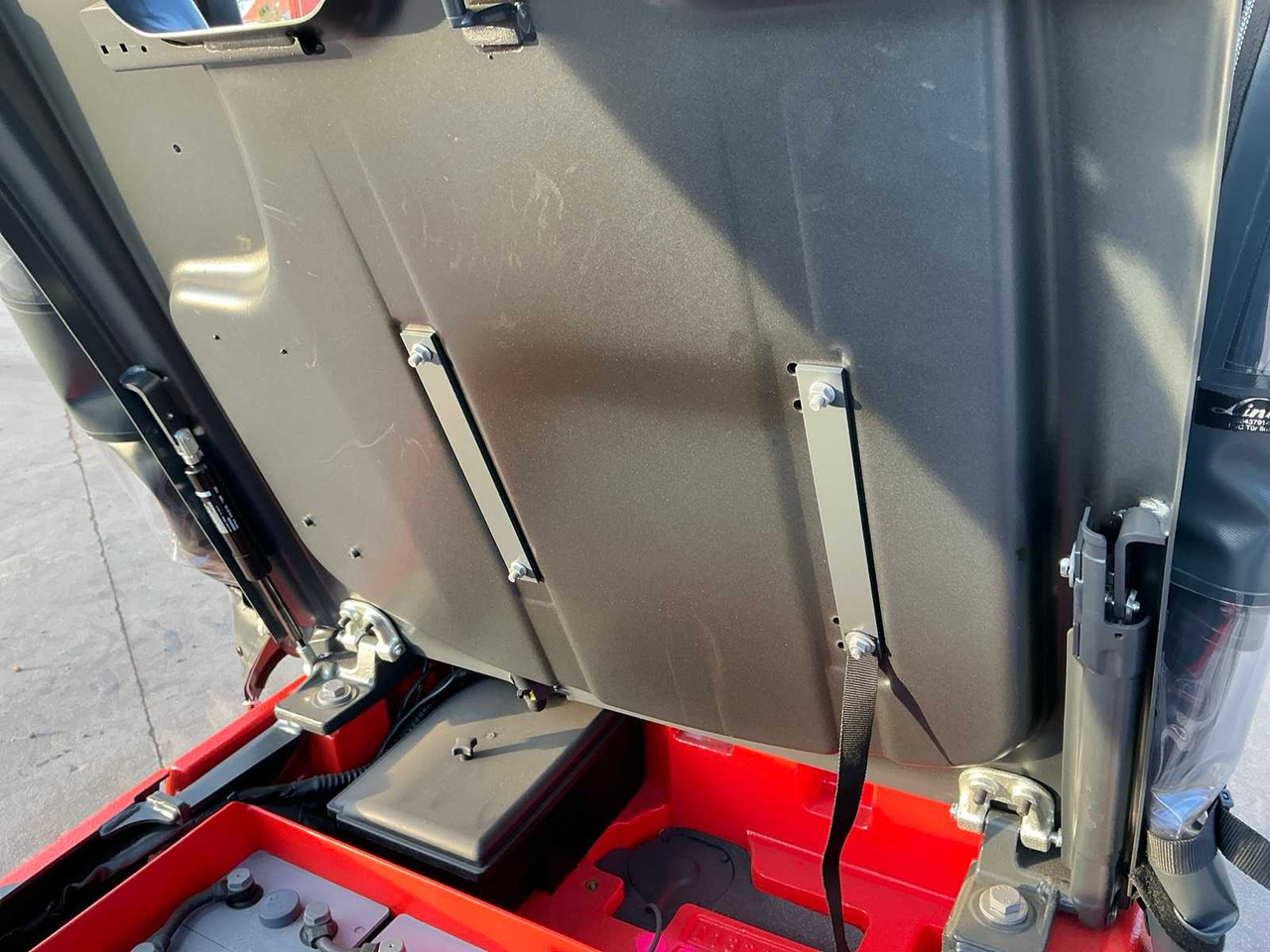 رافعة شوكية 2023 LINDE E15-02 FORKLIFT: صورة 9