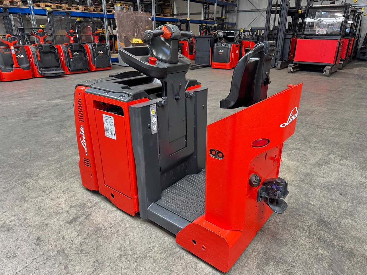 2023 SERVICE + UVV 06/2026 LINDE P50C 5.000KG TRACTOR TOWING VEHICLE TRACTOR 2.633 HOURS 500AH BATTERY - رافعة شوكية: صورة 4 2023 SERVICE + UVV 06/2026 LINDE P50C 5.000KG TRACTOR TOWING VEHICLE TRACTOR 2.633 HOURS 500AH BATTERY - رافعة شوكية: صورة 4