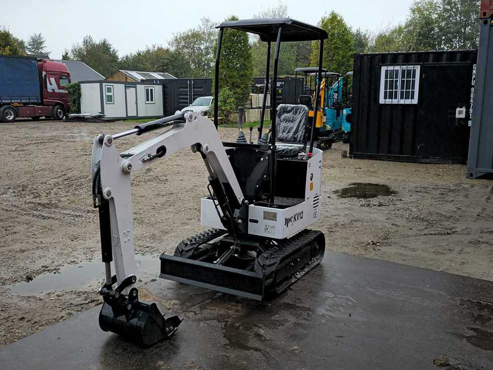 2025 - JPC - KV12 - WHITE - MINI EXCAVATOR - حفار صغير: صورة 4 2025 - JPC - KV12 - WHITE - MINI EXCAVATOR - حفار صغير: صورة 4