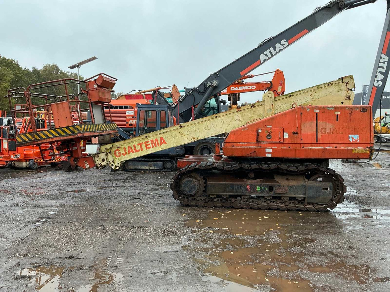 Aichi RZ150/IRZ500 - منصة جومحمولةية: صورة 2 Aichi RZ150/IRZ500 - منصة جومحمولةية: صورة 2