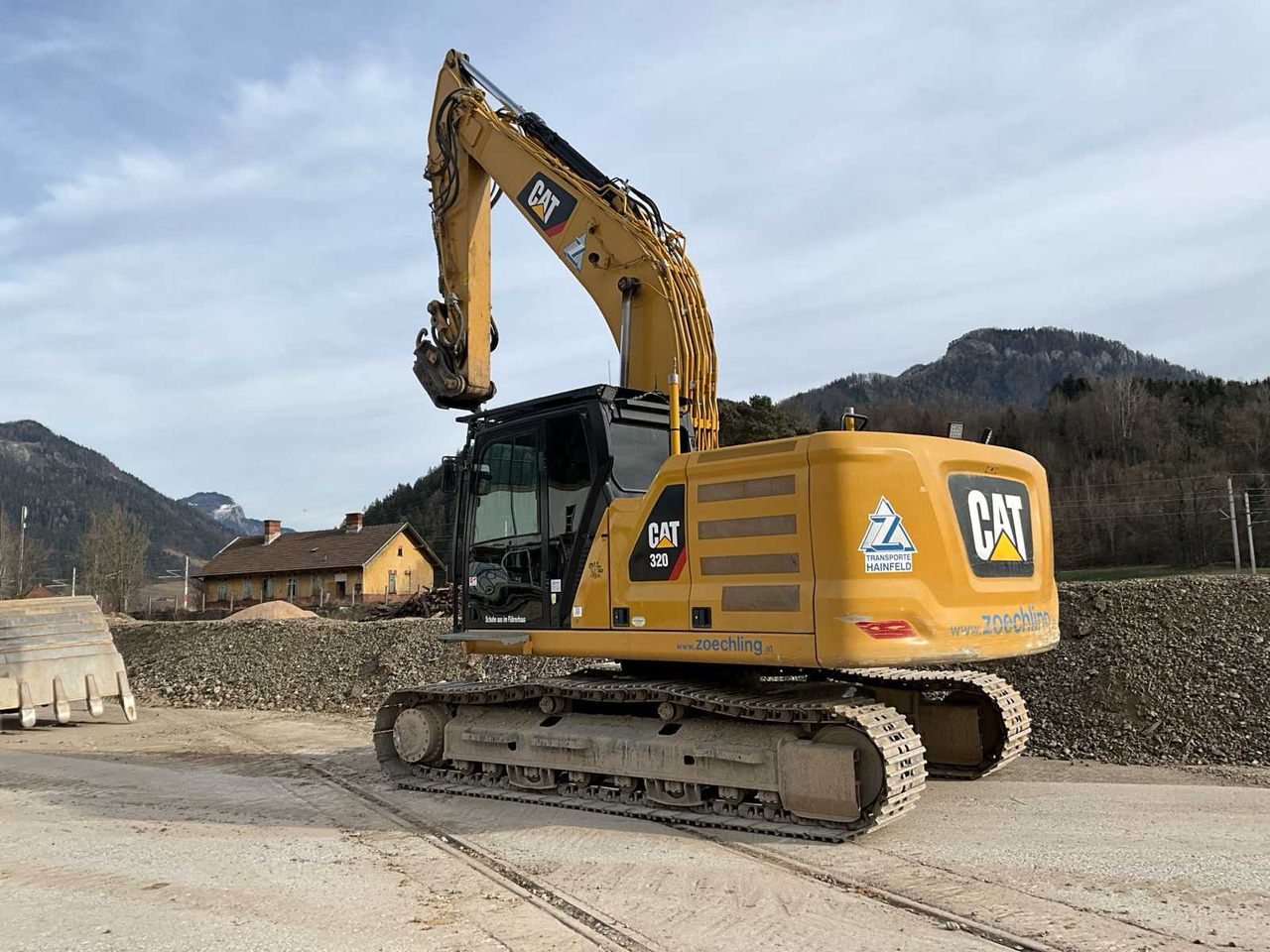 CAT 320GPS - حفار زاحف: صورة 1 CAT 320GPS - حفار زاحف: صورة 1