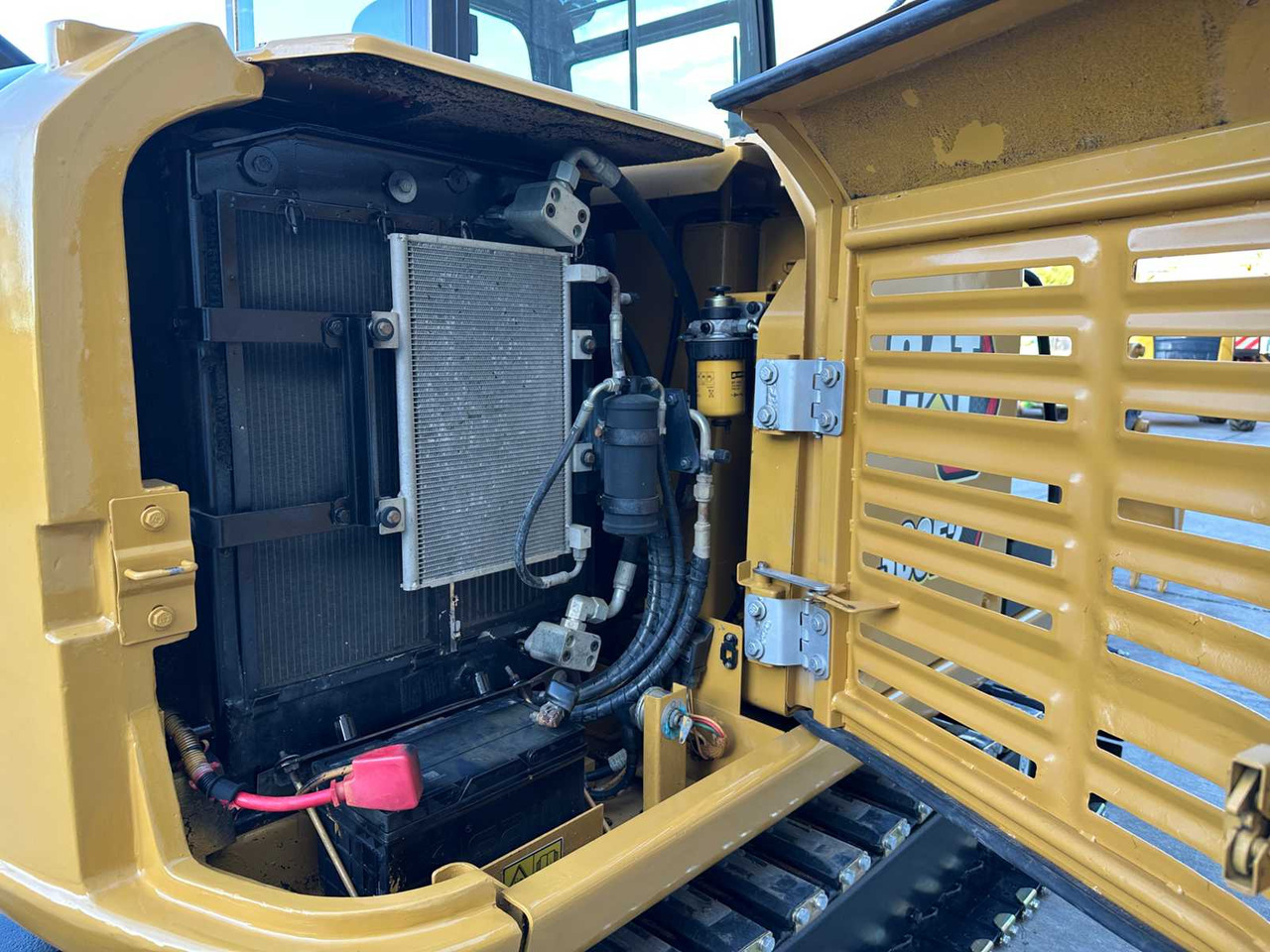 حفّار CATERPILLAR - 2016 - 306 - MIDI EXCAVATOR: صورة 31 حفّار CATERPILLAR - 2016 - 306 - MIDI EXCAVATOR: صورة 31