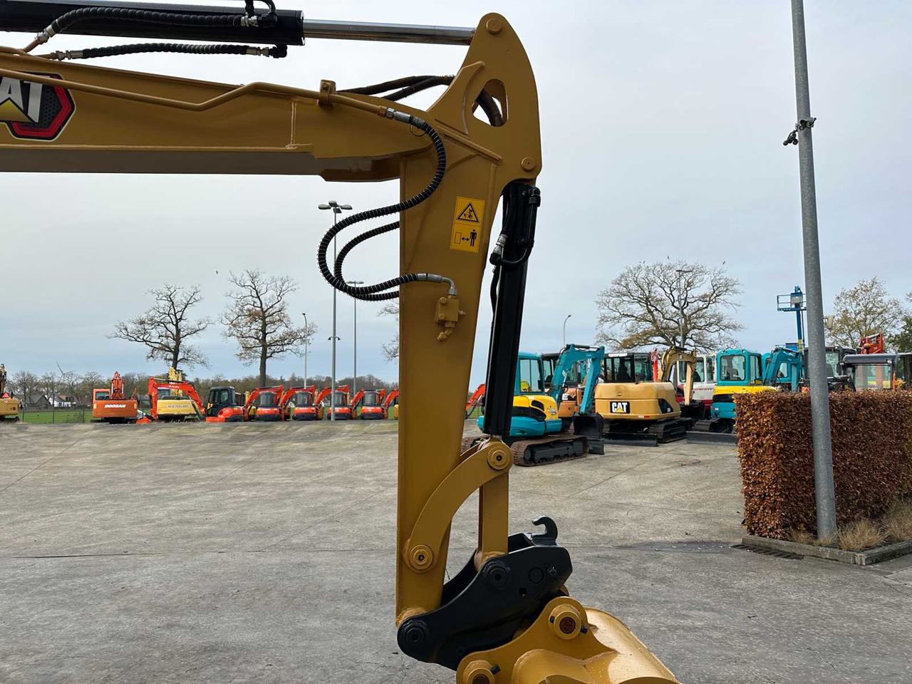 حفّار CATERPILLAR - 2017 - 305.5E2 - MIDI EXCAVATOR: صورة 12 حفّار CATERPILLAR - 2017 - 305.5E2 - MIDI EXCAVATOR: صورة 12