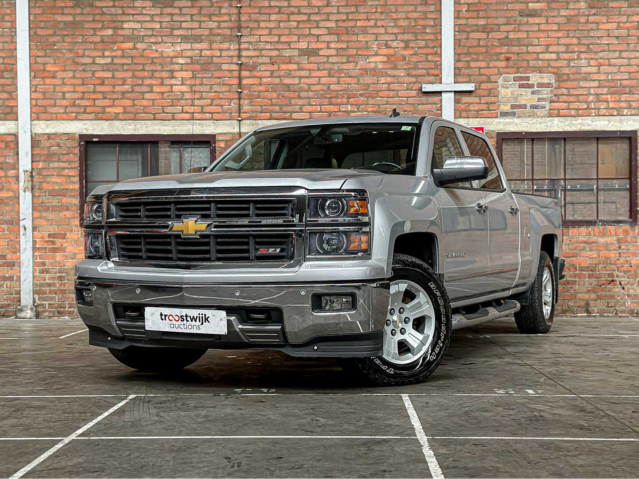 CHEVROLET SILVERADO 5.3L V8 Z71 PICK-UP TRUCK 390HP 2014, VK-821-F - شاحنة توصيل مغلقة: صورة 1 CHEVROLET SILVERADO 5.3L V8 Z71 PICK-UP TRUCK 390HP 2014, VK-821-F - شاحنة توصيل مغلقة: صورة 1