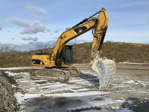 Cat 323D LN - حفار زاحف: صورة 5 Cat 323D LN - حفار زاحف: صورة 5