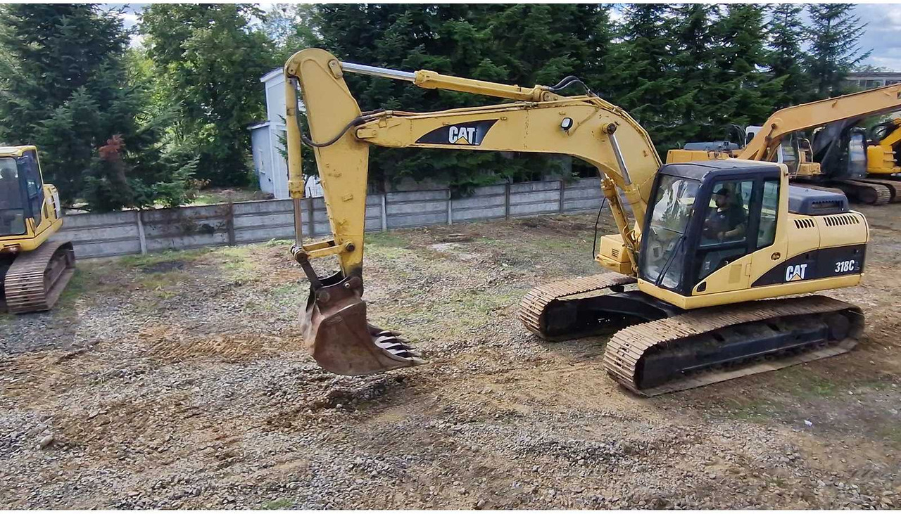 Caterpillar 318C - حفار زاحف: صورة 3 Caterpillar 318C - حفار زاحف: صورة 3