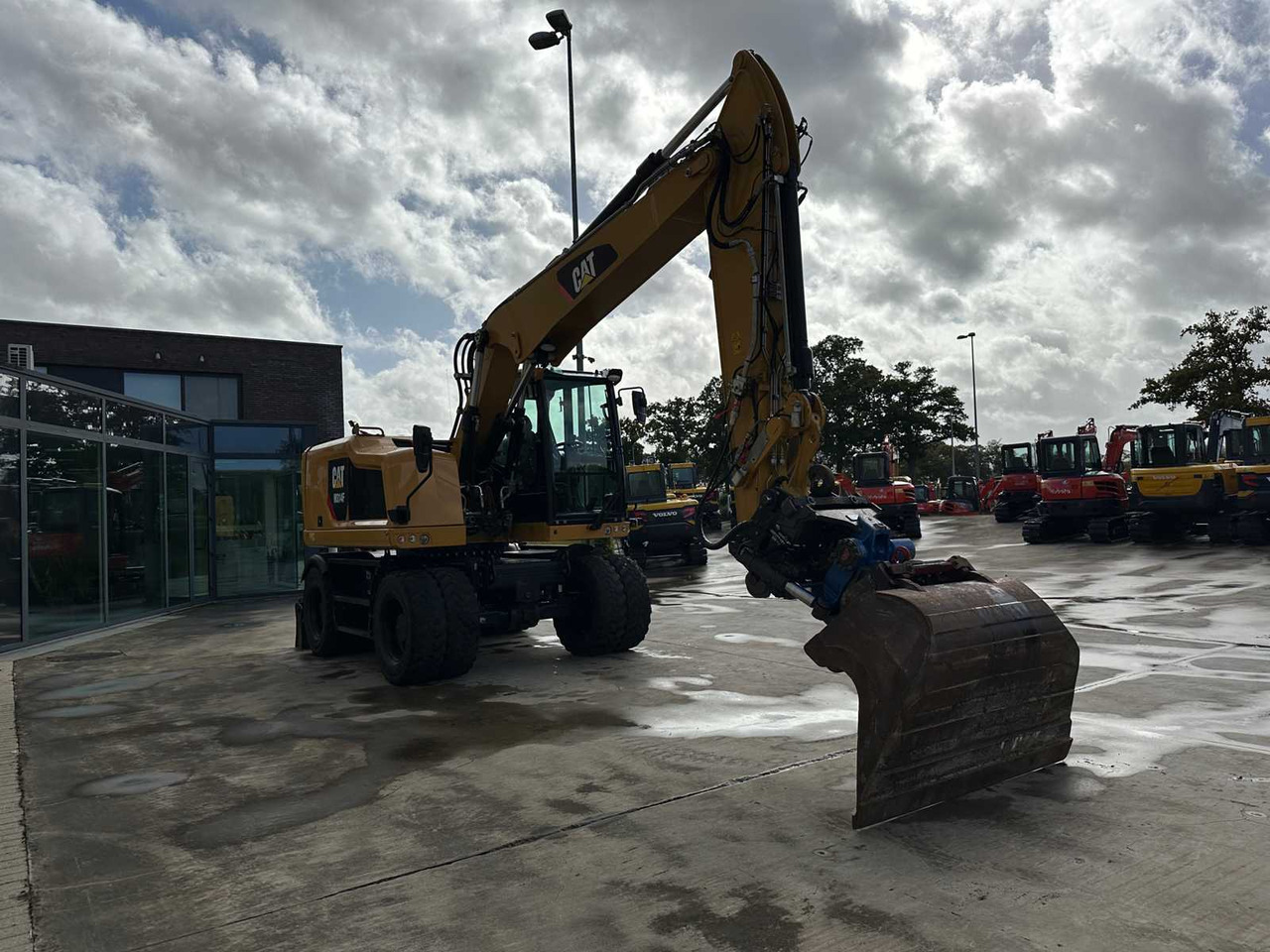 Caterpillar M314F - حفار ذو عجلات: صورة 3 Caterpillar M314F - حفار ذو عجلات: صورة 3