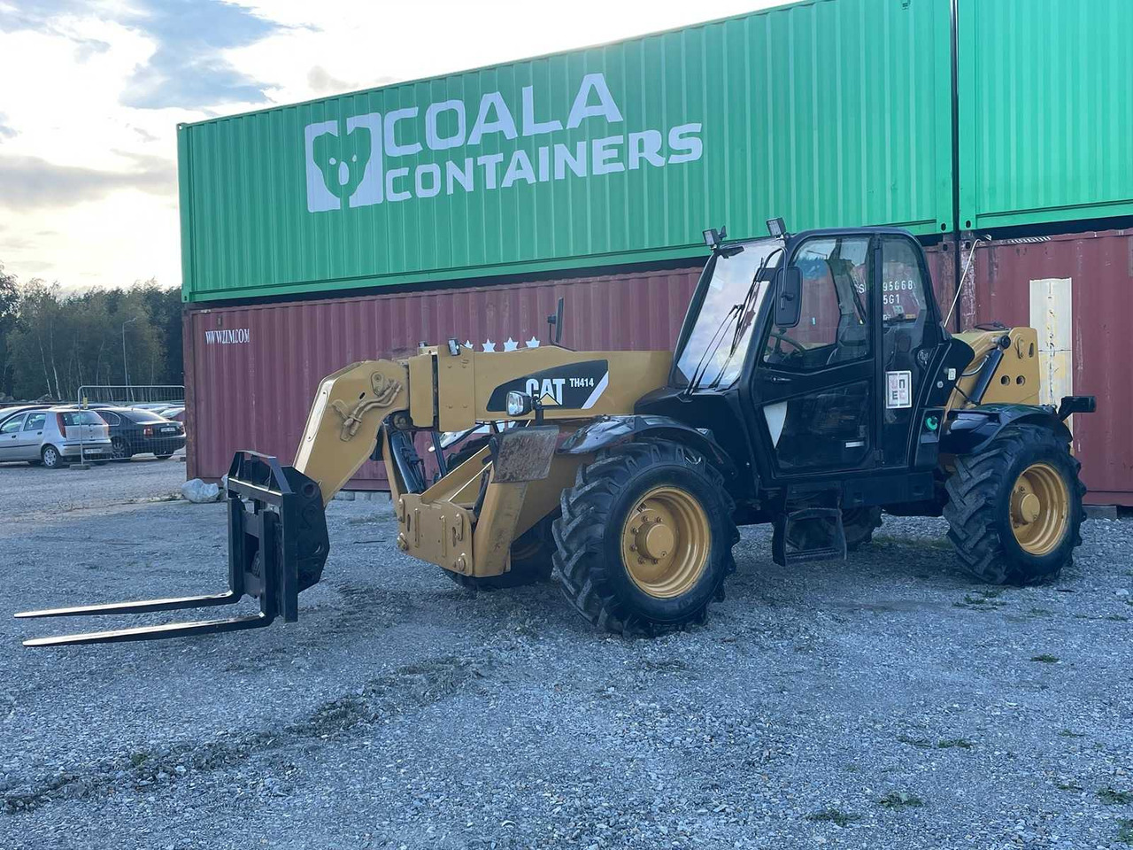 Caterpillar TH414 - اللودر بعجل: صورة 5 Caterpillar TH414 - اللودر بعجل: صورة 5