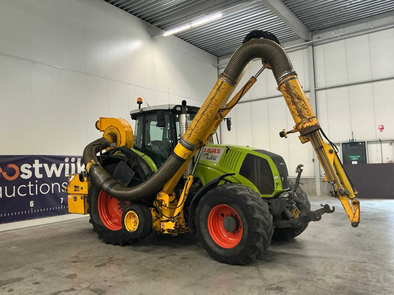 Claas Axion 820 - جرار: صورة 4 Claas Axion 820 - جرار: صورة 4