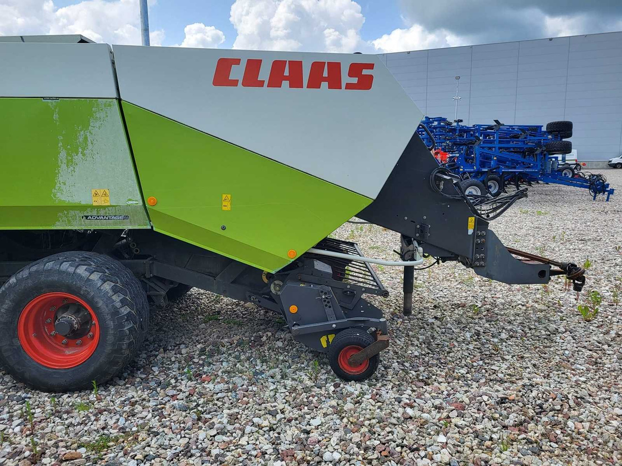 Claas Quadrant 2200 756D - آلات أخرى: صورة 3 Claas Quadrant 2200 756D - آلات أخرى: صورة 3
