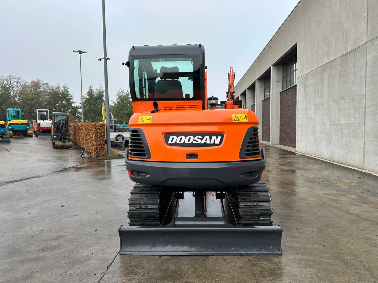 DOOSAN - 2018 - DX55-9C - MIDI EXCAVATOR - حفّار: صورة 5 DOOSAN - 2018 - DX55-9C - MIDI EXCAVATOR - حفّار: صورة 5