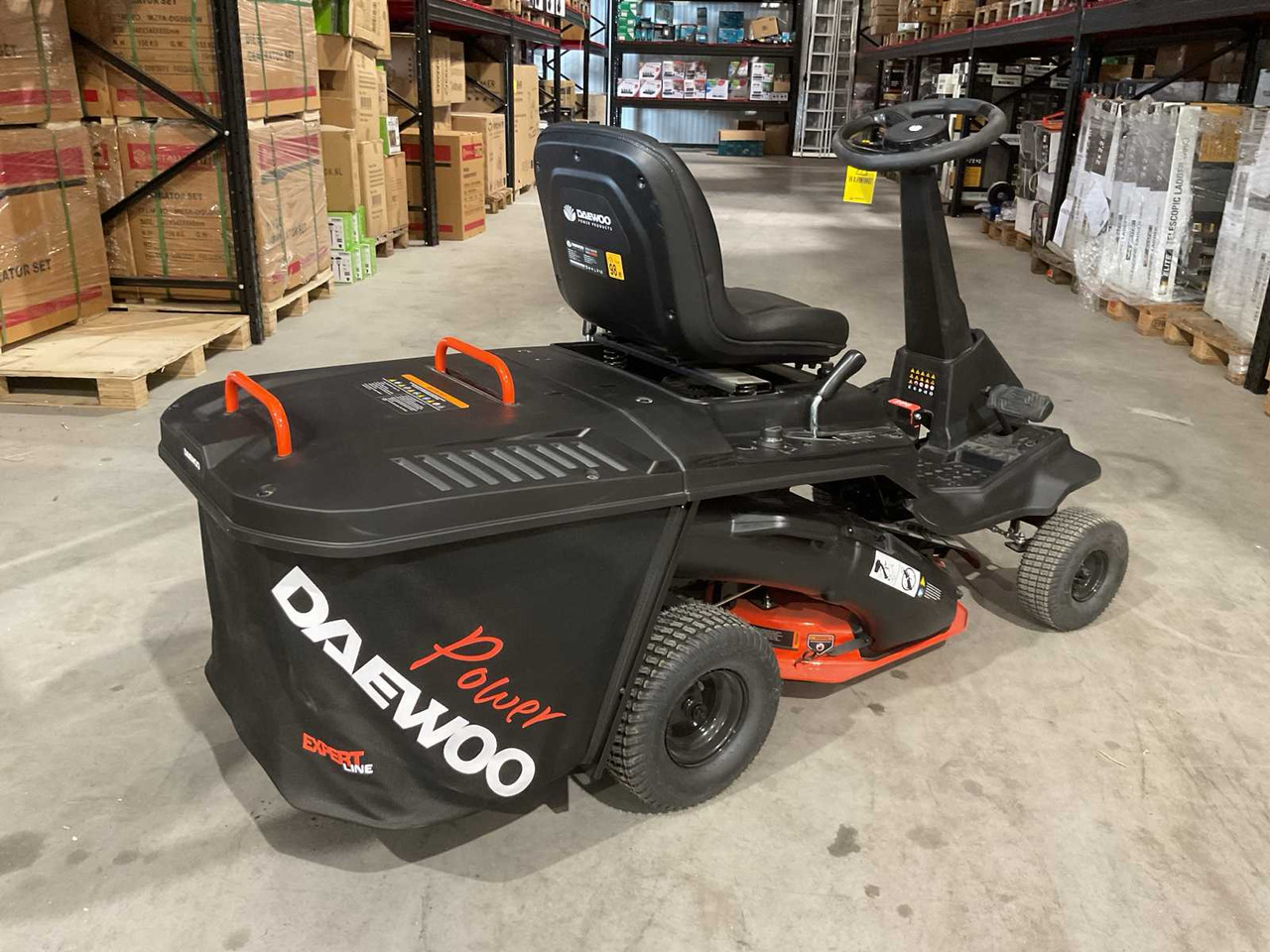 Daewoo DAXRM224 - جزازة عشب الحدائق: صورة 5 Daewoo DAXRM224 - جزازة عشب الحدائق: صورة 5