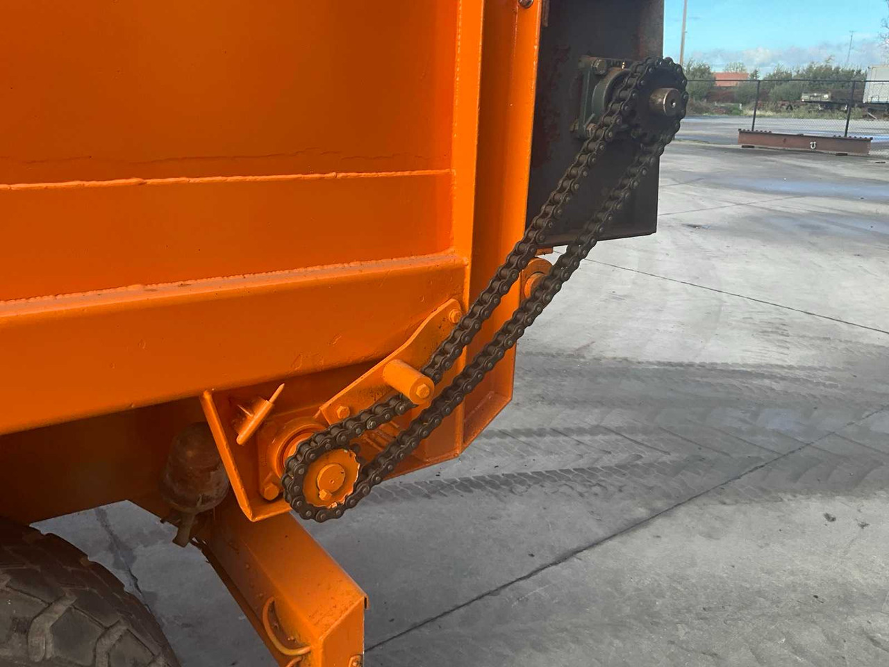 آلات زراعية Dezeure D/13TH: صورة 17