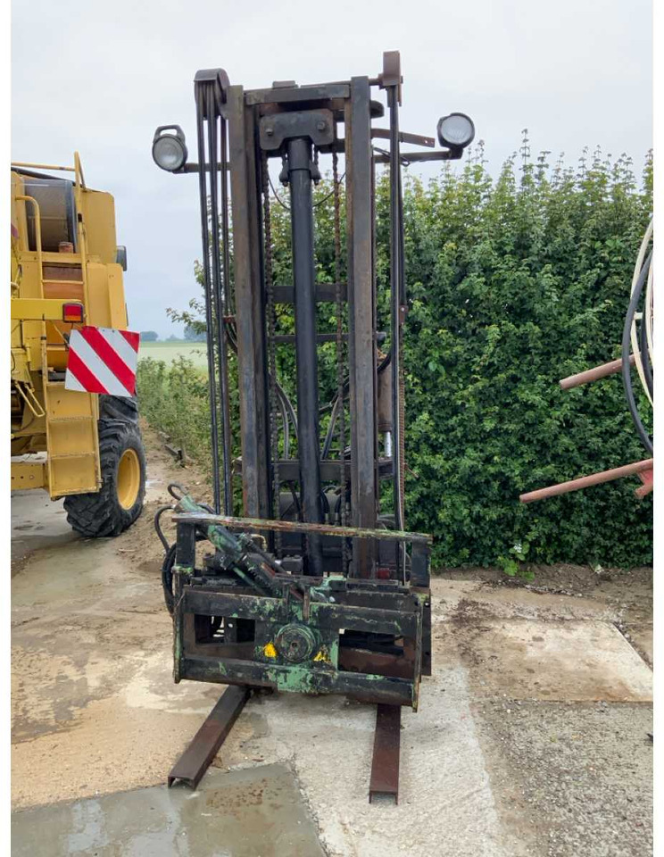 Duplex lifting mast with tilter - مغراف أمامي للجرار: صورة 3 Duplex lifting mast with tilter - مغراف أمامي للجرار: صورة 3