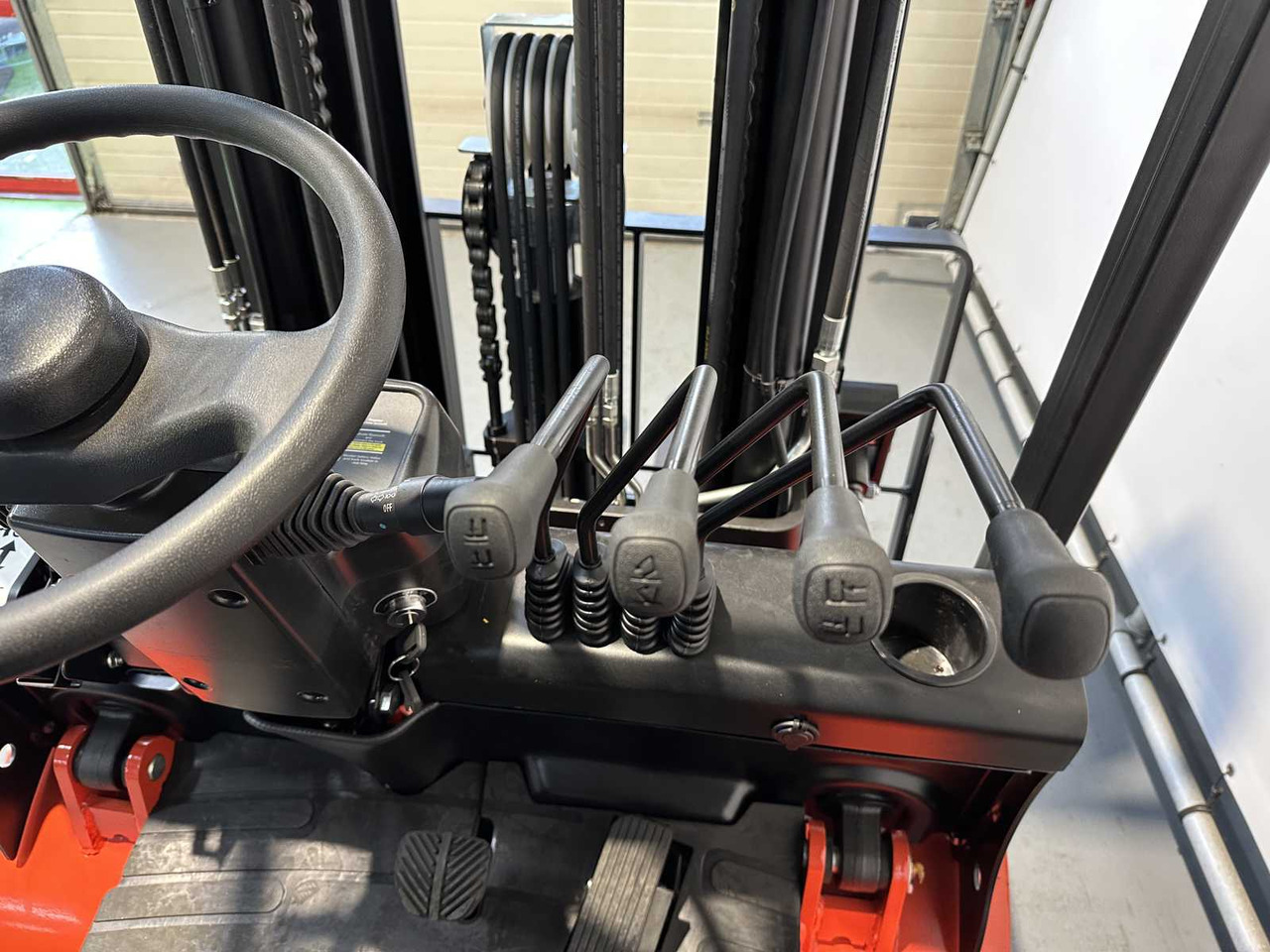 رافعة شوكية EP - EFL 252 X - FORK POSITIONER, SIDESHIFT, TRIPLEX, FORKLIFT 2025: صورة 14