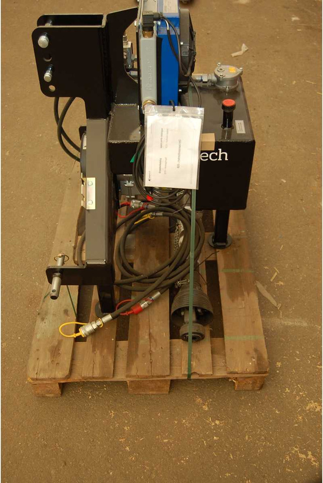 Ecotech SK-HAG - مغراف أمامي للجرار: صورة 3 Ecotech SK-HAG - مغراف أمامي للجرار: صورة 3