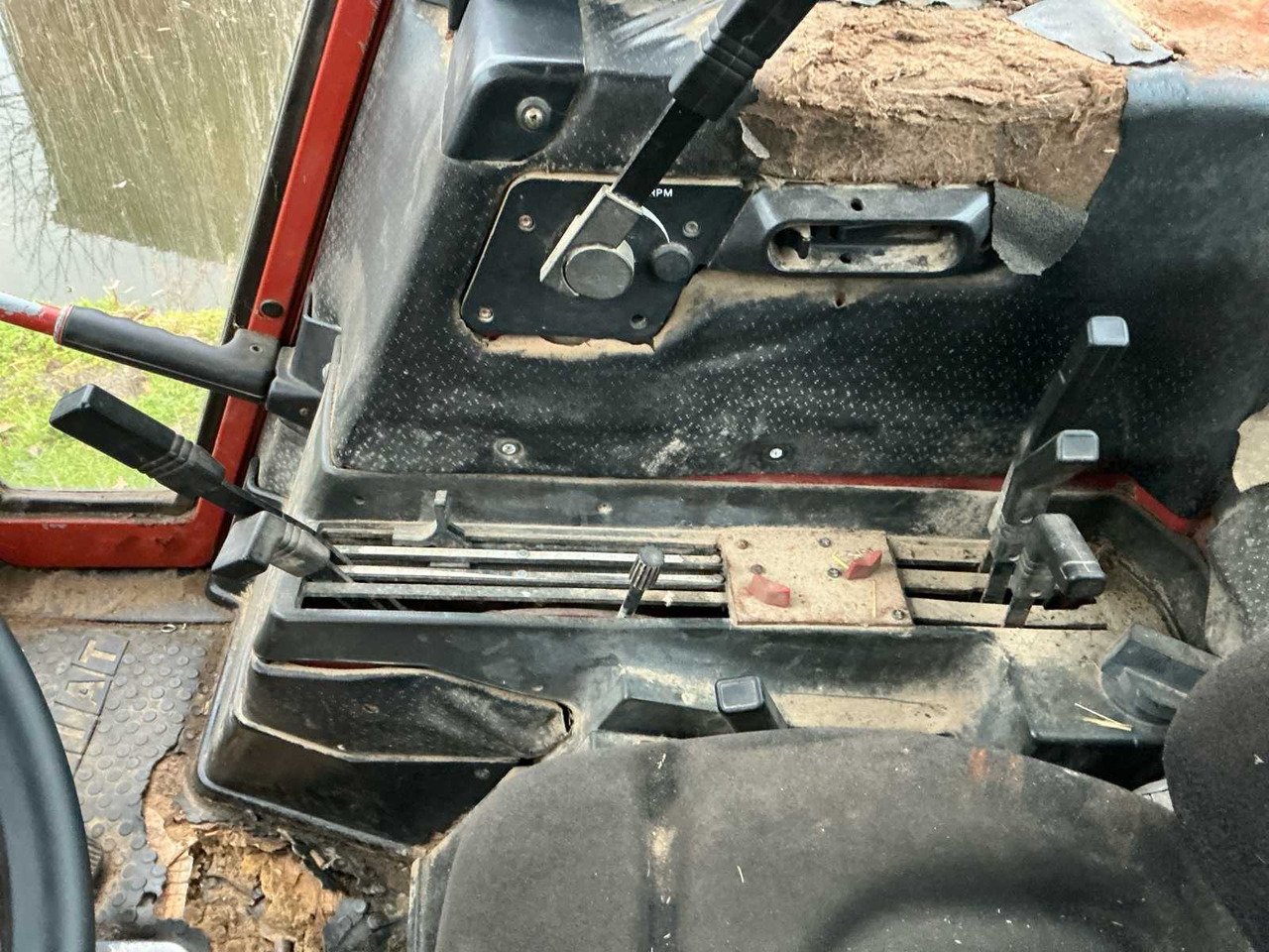 جرار FIAT - 1992 - 160-90 DT - ALL-WHEEL DRIVE FARM TRACTOR: صورة 17 جرار FIAT - 1992 - 160-90 DT - ALL-WHEEL DRIVE FARM TRACTOR: صورة 17