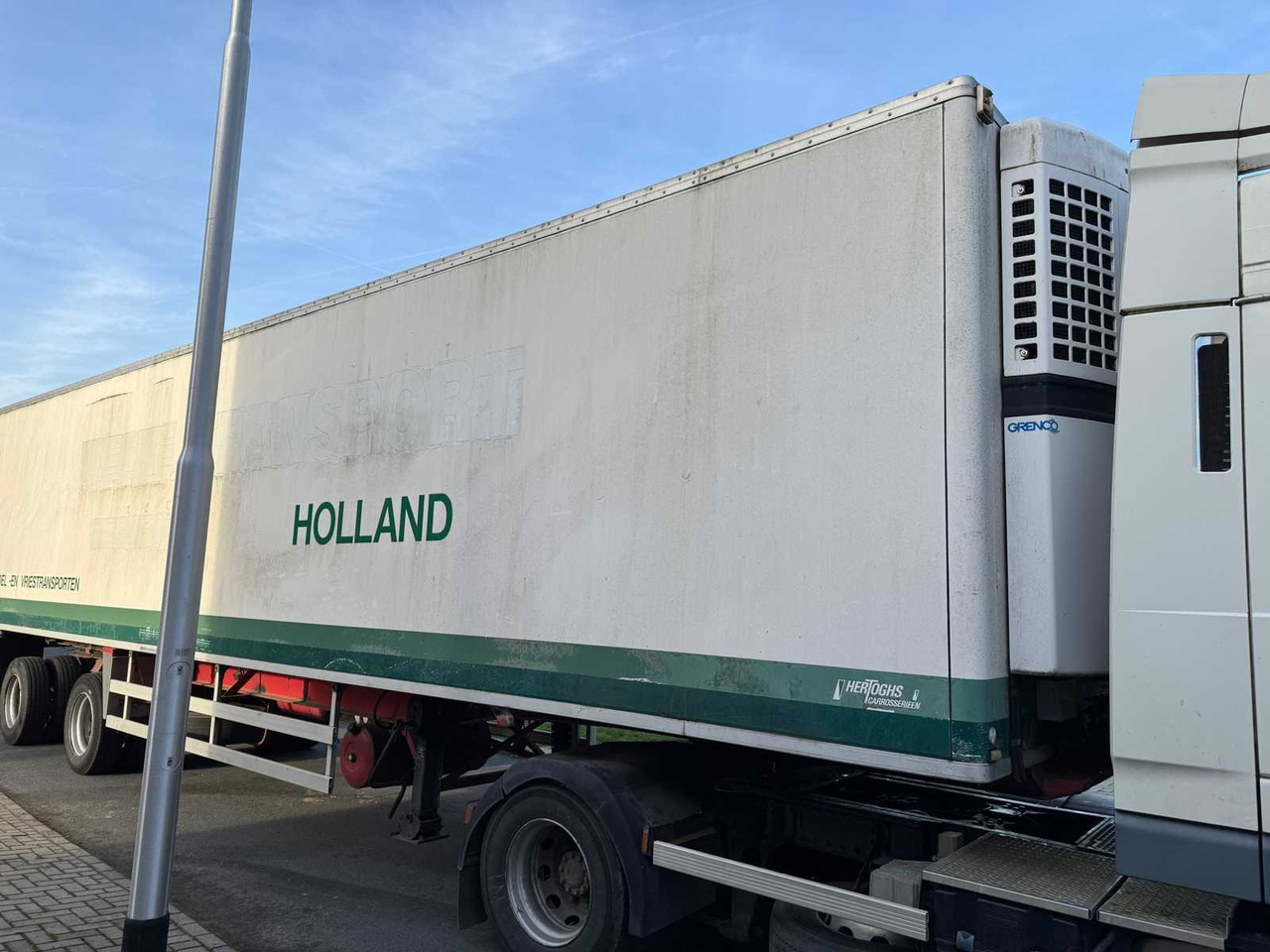 FLOOR - 1996 - FLO 12 202 - SEMI-TRAILER - نصف مقطورة: صورة 5 FLOOR - 1996 - FLO 12 202 - SEMI-TRAILER - نصف مقطورة: صورة 5