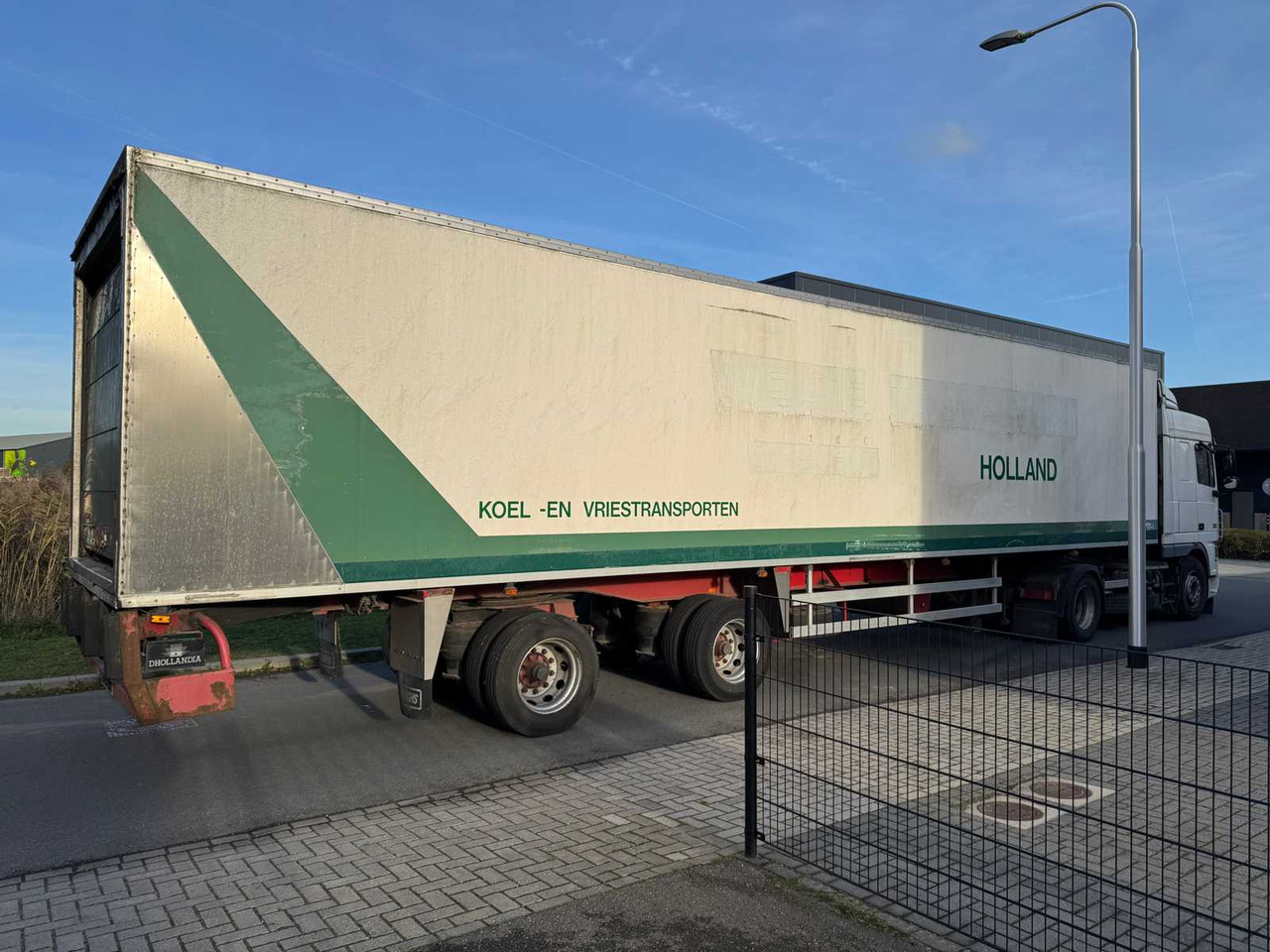 FLOOR - 1996 - FLO 12 202 - SEMI-TRAILER - نصف مقطورة: صورة 1 FLOOR - 1996 - FLO 12 202 - SEMI-TRAILER - نصف مقطورة: صورة 1