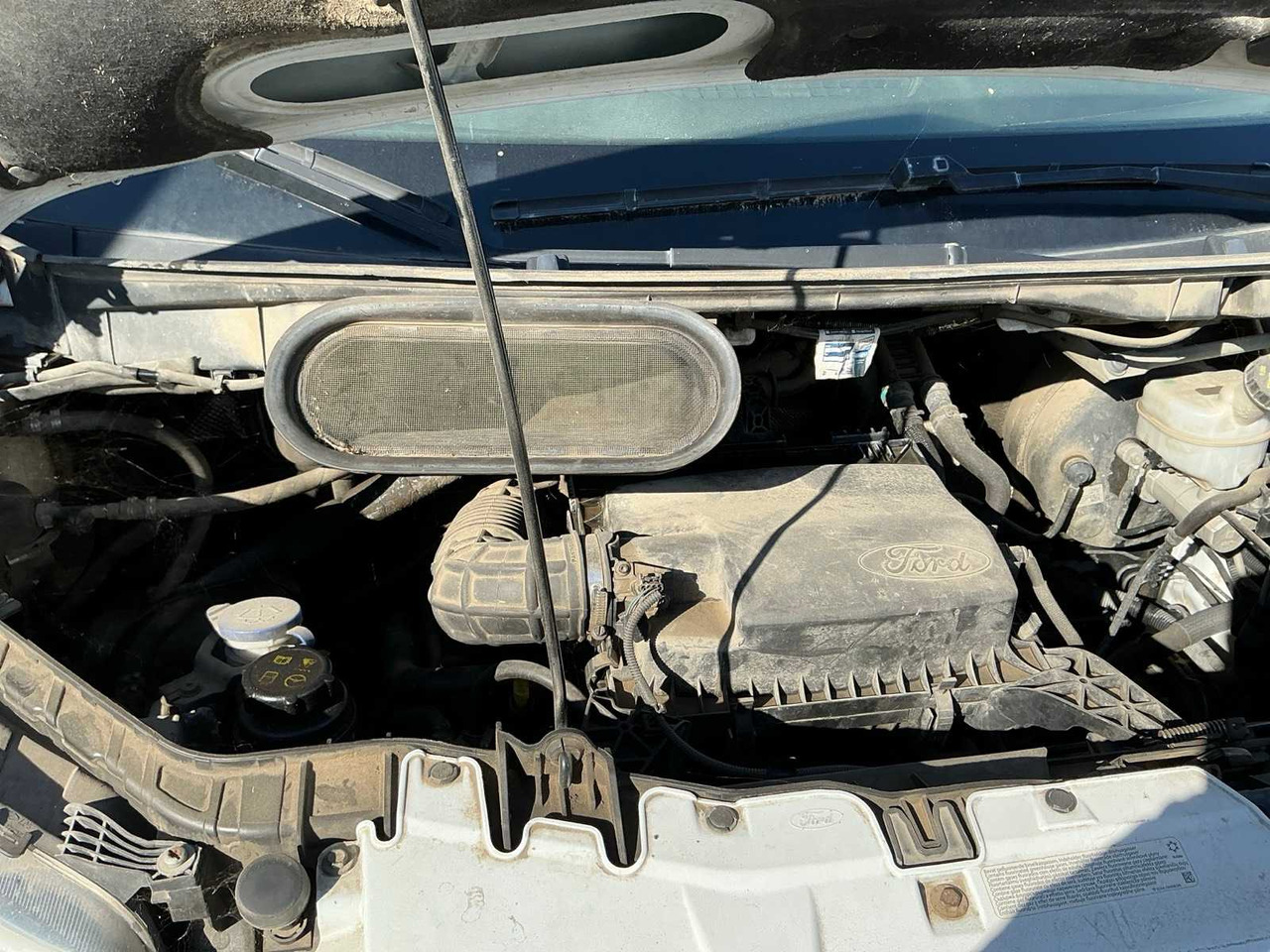 FORD TRANSIT VAN - شاحنة توصيل مغلقة: صورة 5 FORD TRANSIT VAN - شاحنة توصيل مغلقة: صورة 5