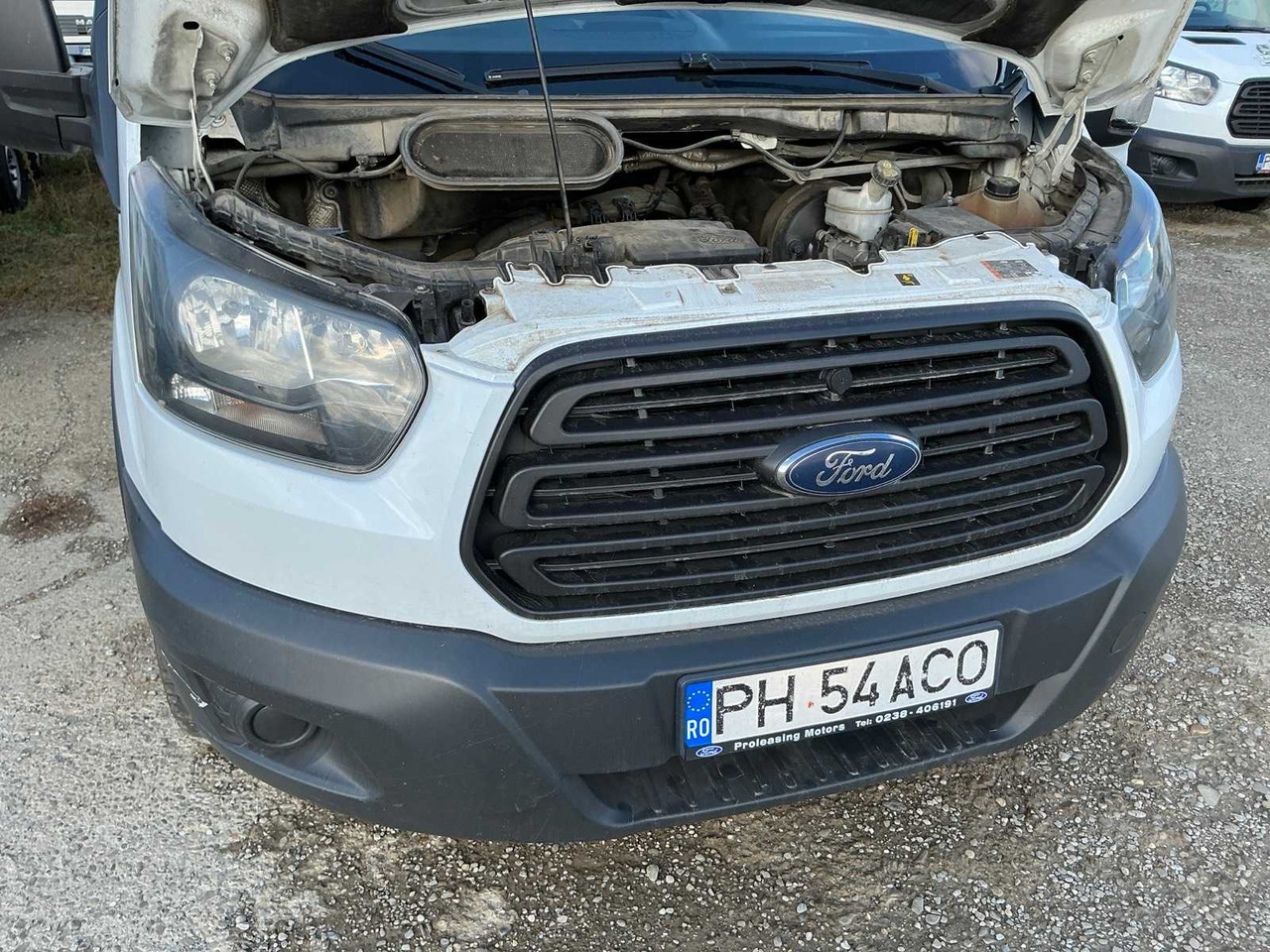 FORD TRANSIT VAN - شاحنة توصيل مغلقة: صورة 3 FORD TRANSIT VAN - شاحنة توصيل مغلقة: صورة 3