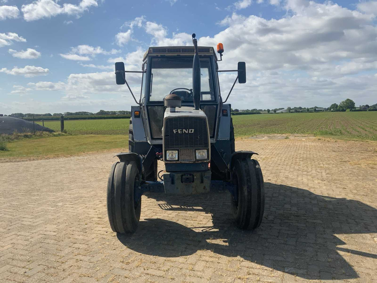 Fendt 309/900 LS Turbumatic - جرار: صورة 3 Fendt 309/900 LS Turbumatic - جرار: صورة 3