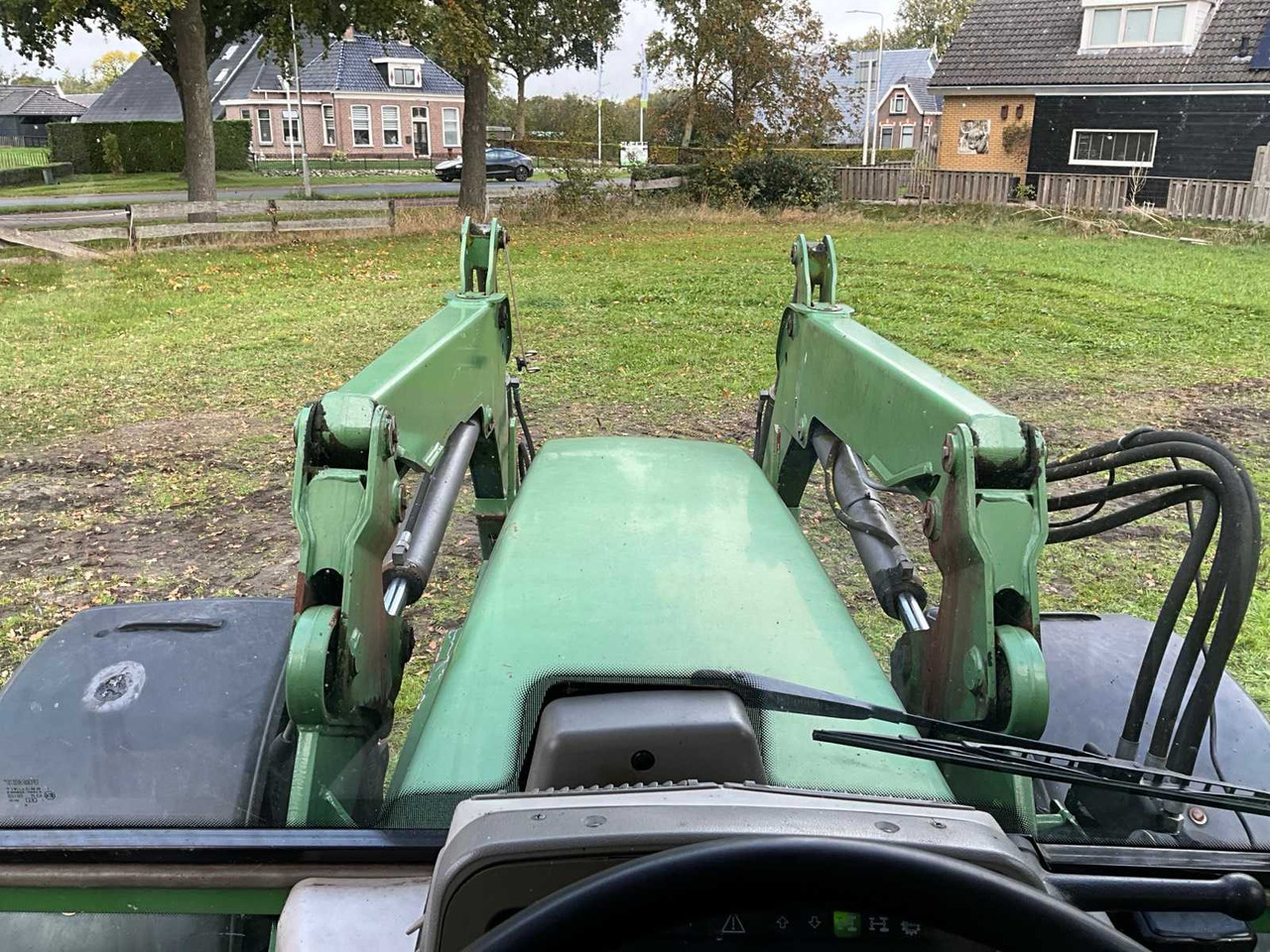 جرار Fendt Favorit 514 C Turboshift: صورة 42 جرار Fendt Favorit 514 C Turboshift: صورة 42