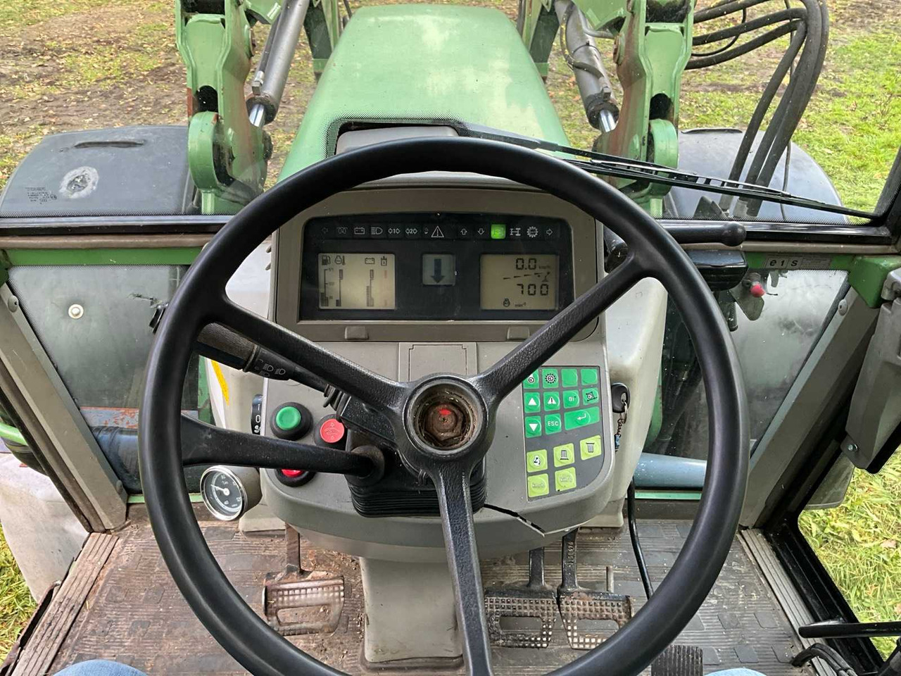 جرار Fendt Favorit 514 C Turboshift: صورة 34 جرار Fendt Favorit 514 C Turboshift: صورة 34