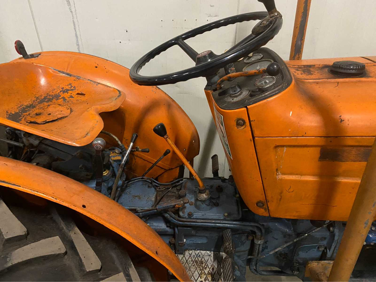 Fiat 315 Vigneto - جرار صغير: صورة 5 Fiat 315 Vigneto - جرار صغير: صورة 5