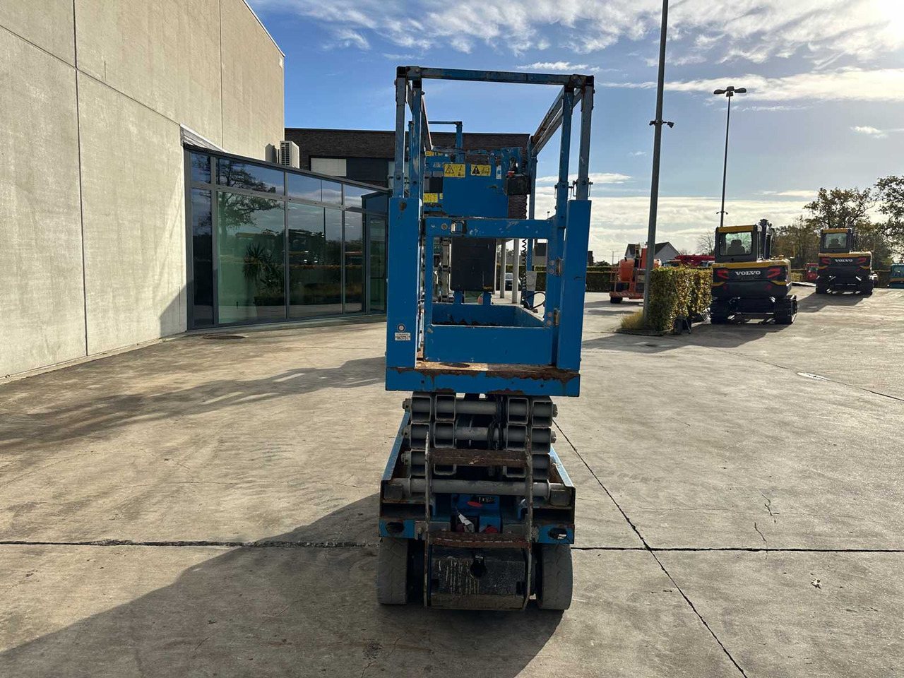 GENIE - 2014 - GS-1930 - AERIAL PLATFORM - SCISSOR LIFT - منصة جومحمولةية: صورة 2 GENIE - 2014 - GS-1930 - AERIAL PLATFORM - SCISSOR LIFT - منصة جومحمولةية: صورة 2