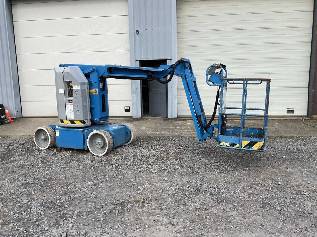 Genie Z30/20N - منصة جومحمولةية: صورة 1 Genie Z30/20N - منصة جومحمولةية: صورة 1