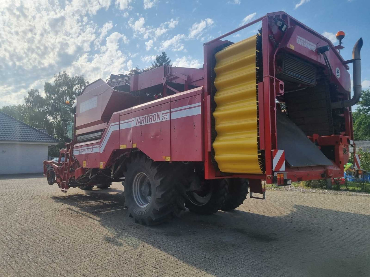 Grimme Varitron 270 - جرار خدمات بلدية: صورة 4 Grimme Varitron 270 - جرار خدمات بلدية: صورة 4