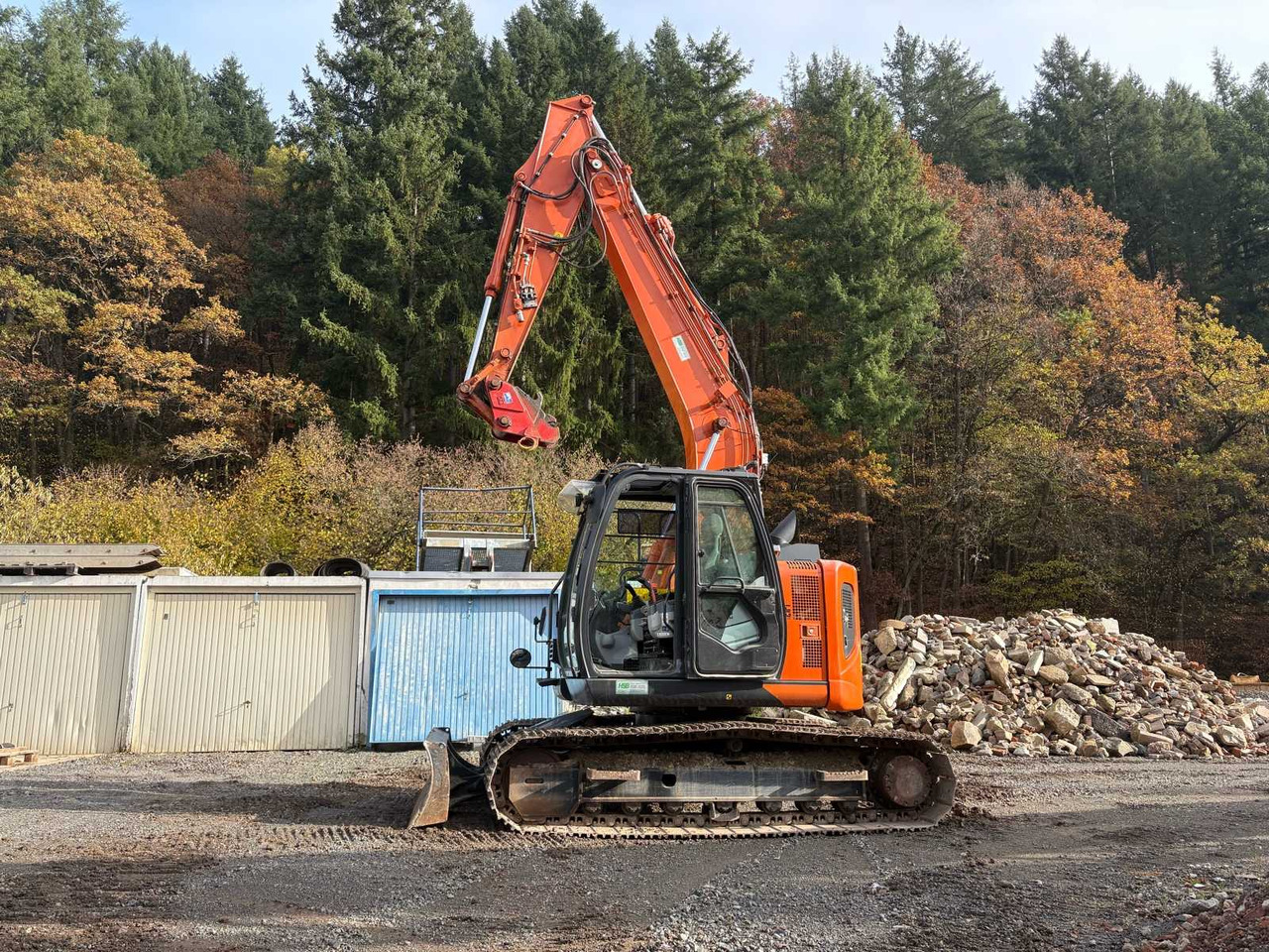 HITACHI ZX135US (2021) – CRAWLER EXCAVATOR WITH HUGE ACCESSORY PACKAGE - حفّار: صورة 5 HITACHI ZX135US (2021) – CRAWLER EXCAVATOR WITH HUGE ACCESSORY PACKAGE - حفّار: صورة 5