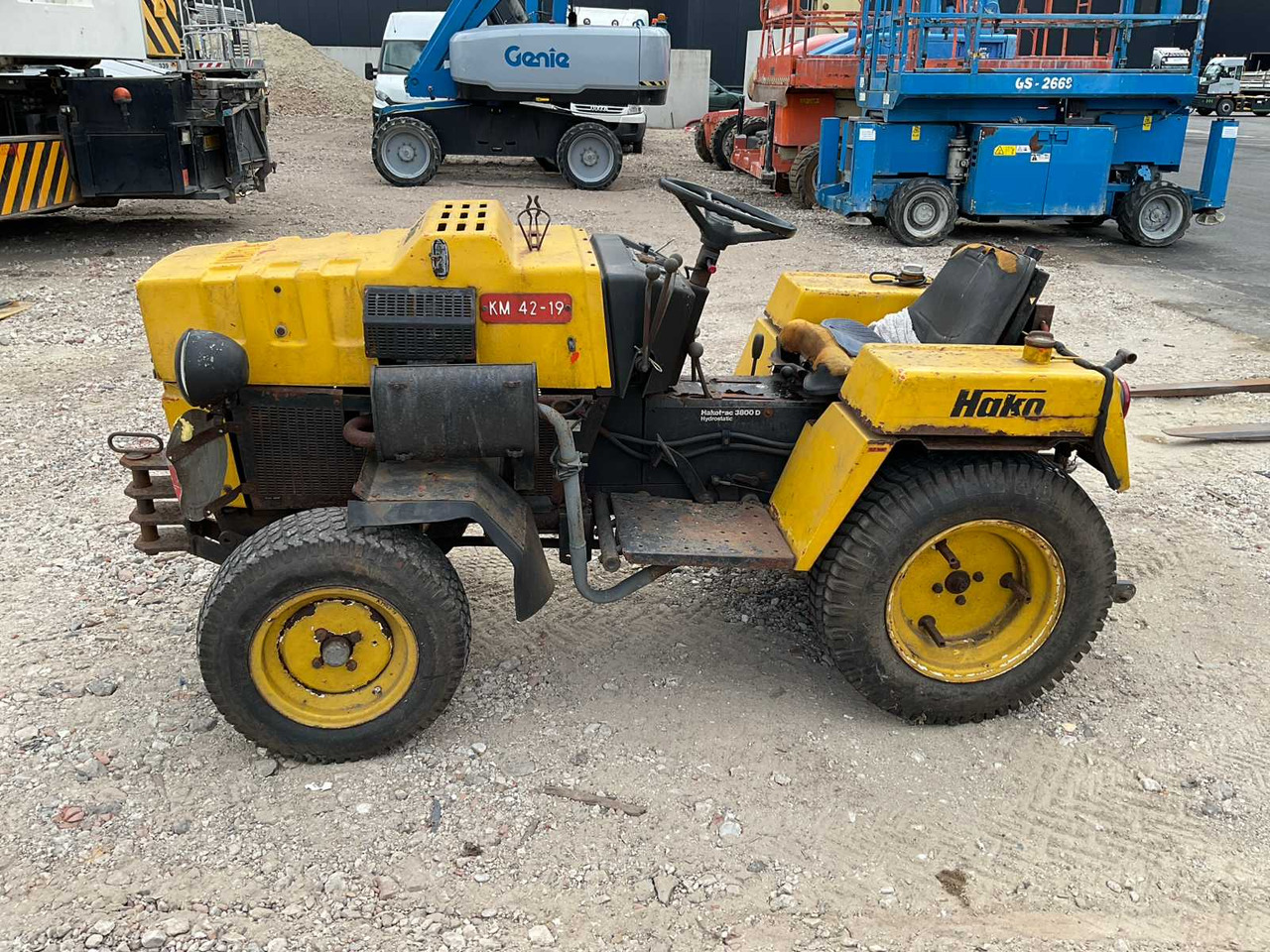 Hakotrac 3800 D - جرار صغير: صورة 2 Hakotrac 3800 D - جرار صغير: صورة 2