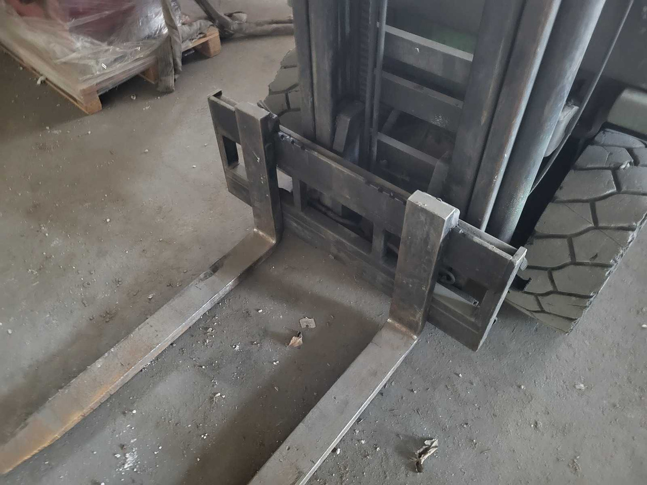 INDOS - E25 SX3.3P - FORKLIFT TRUCKS - 1999 - رافعة شوكية: صورة 5 INDOS - E25 SX3.3P - FORKLIFT TRUCKS - 1999 - رافعة شوكية: صورة 5