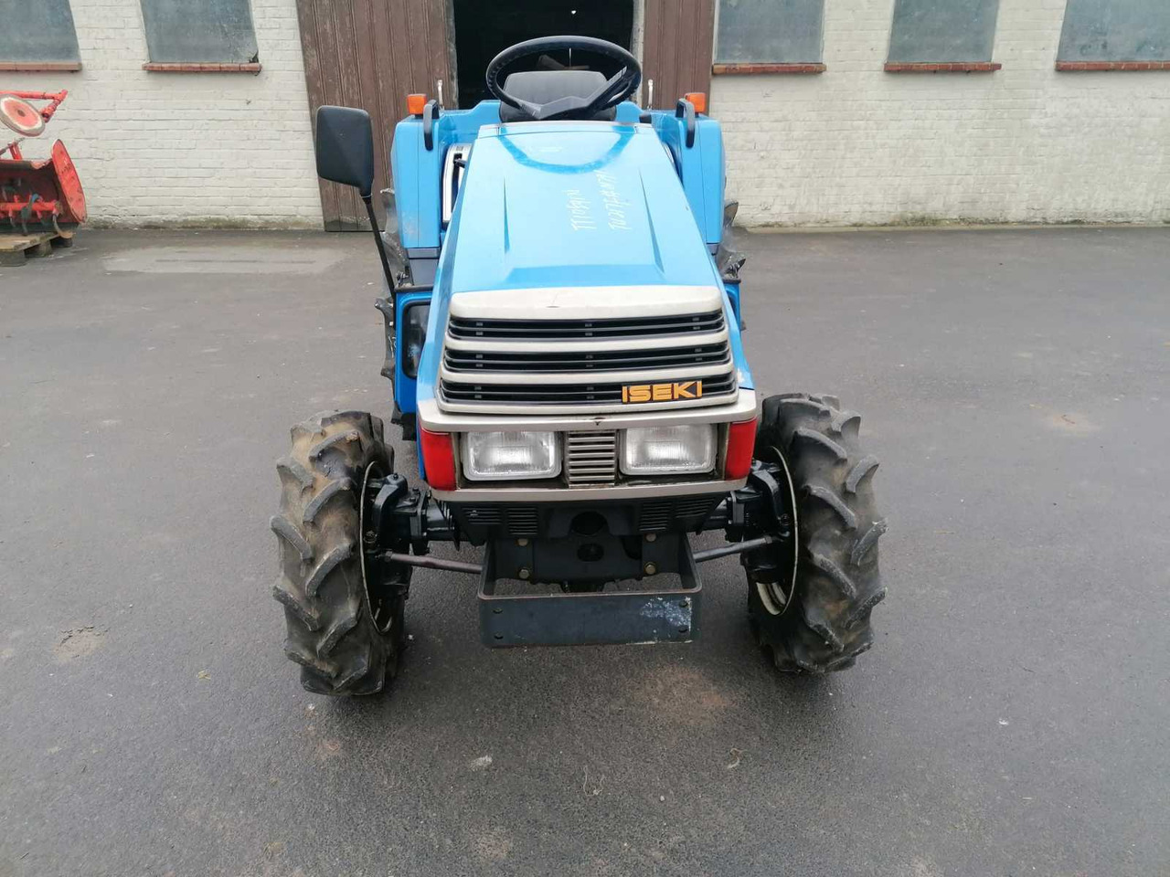 Iseki TU217F - جرار صغير: صورة 2 Iseki TU217F - جرار صغير: صورة 2