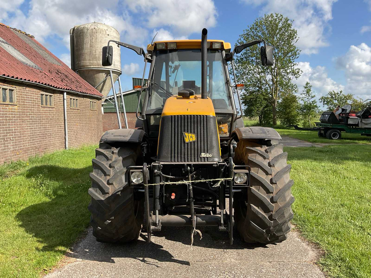JCB Fastrac 1135 4WS - جرار: صورة 2 JCB Fastrac 1135 4WS - جرار: صورة 2