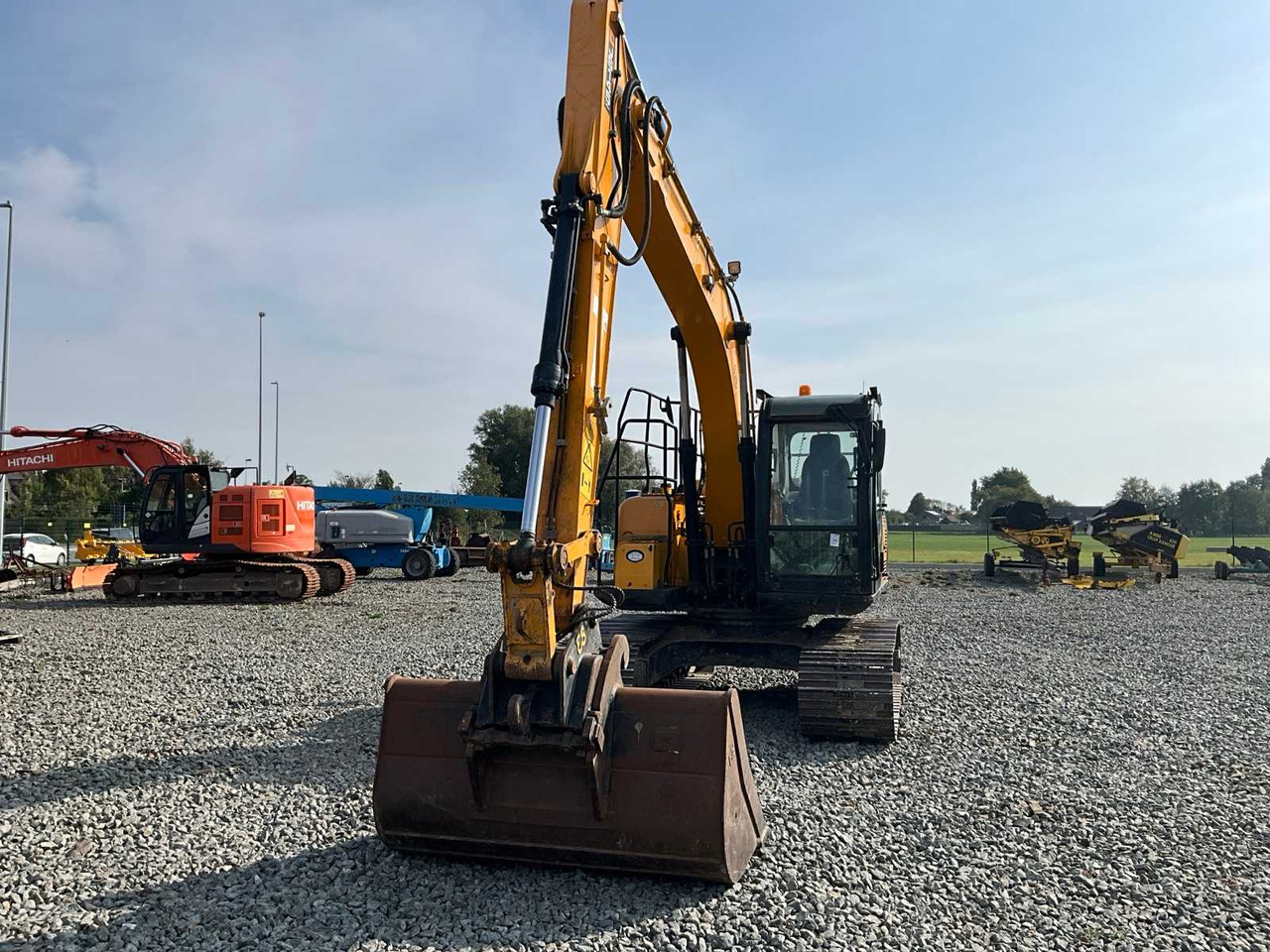 JCB JS145lc - حفار زاحف: صورة 2 JCB JS145lc - حفار زاحف: صورة 2