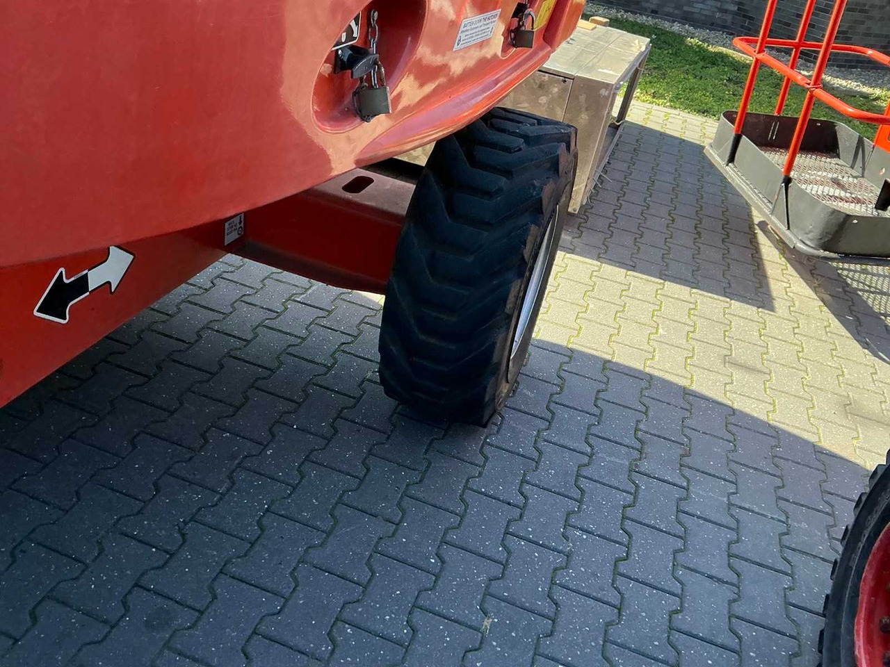 JLG 460SJ - منصة جومحمولةية: صورة 3 JLG 460SJ - منصة جومحمولةية: صورة 3