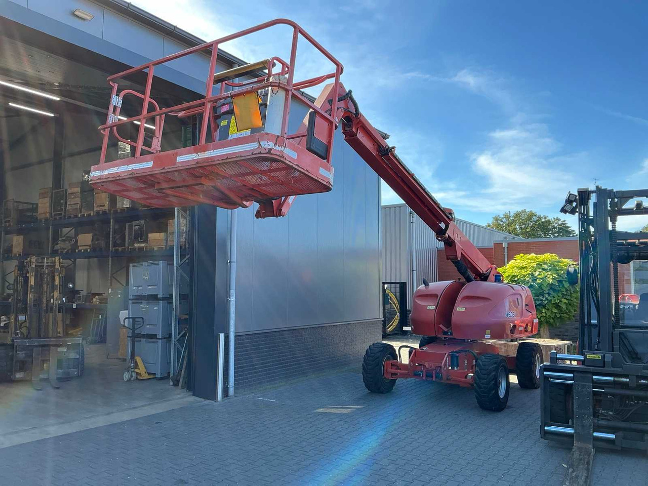 JLG 460SJ - منصة جومحمولةية: صورة 1 JLG 460SJ - منصة جومحمولةية: صورة 1
