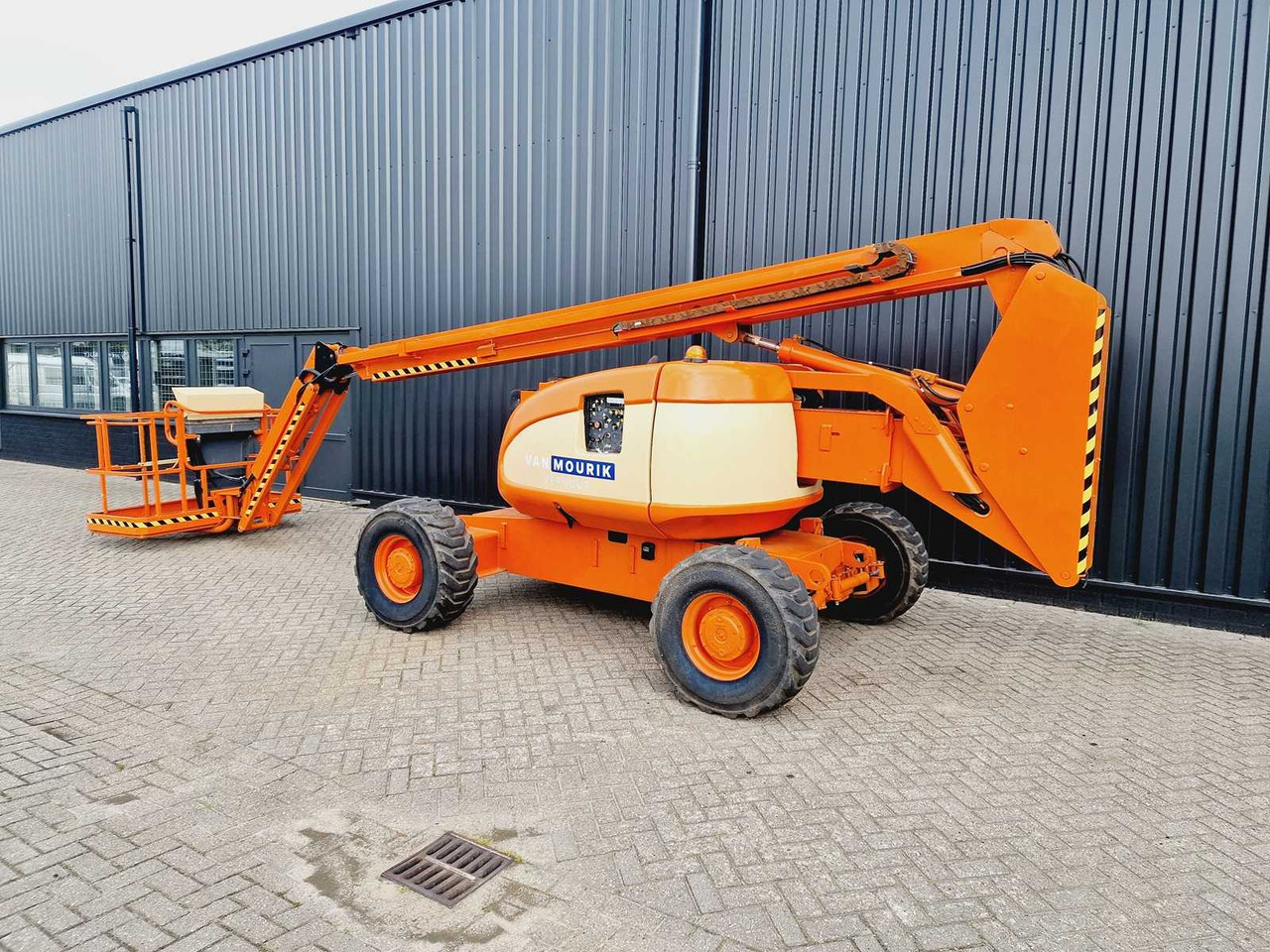 JLG 600 AJ - منصة جومحمولةية: صورة 3 JLG 600 AJ - منصة جومحمولةية: صورة 3