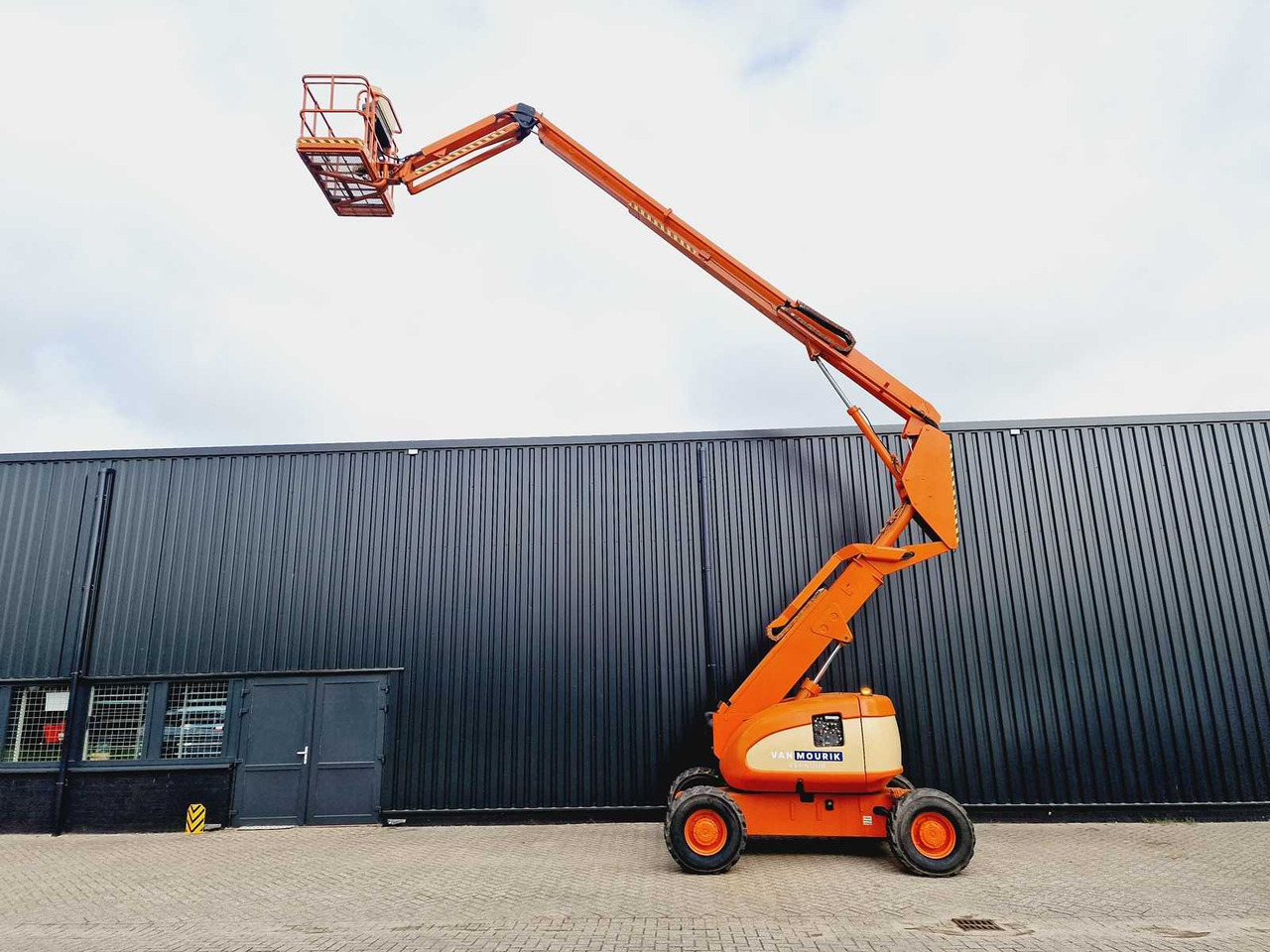 JLG 600 AJ - منصة جومحمولةية: صورة 5 JLG 600 AJ - منصة جومحمولةية: صورة 5