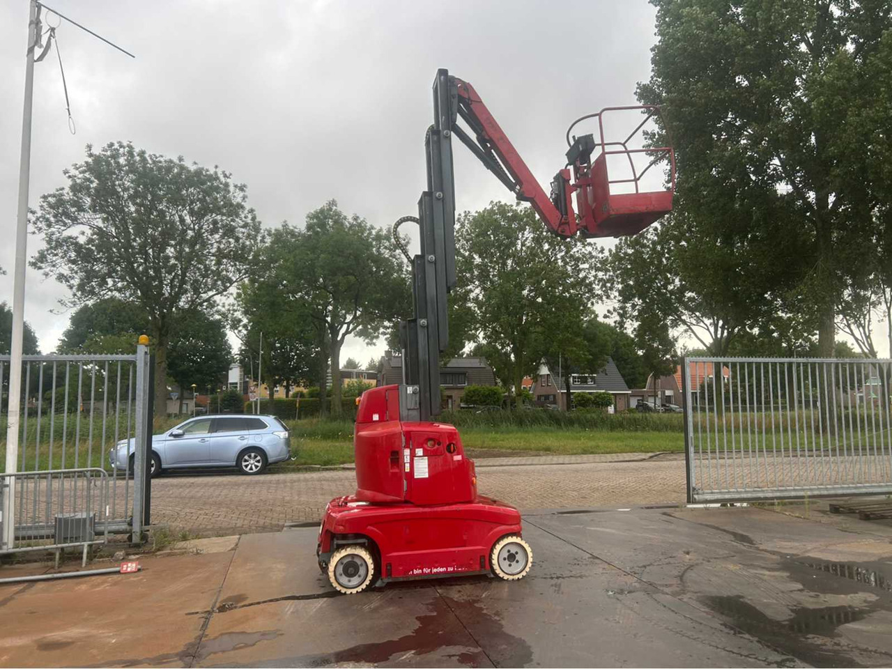 JLG Toucan 1210 - منصة جومحمولةية: صورة 2 JLG Toucan 1210 - منصة جومحمولةية: صورة 2