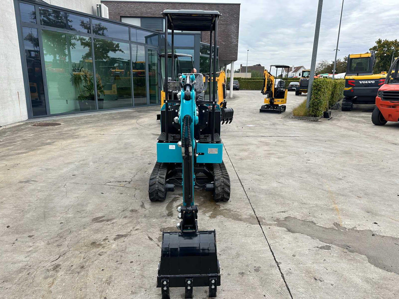 JPC - 2025 - KV12 - MINI EXCAVATOR - JPC KV12 - حفار صغير: صورة 3 JPC - 2025 - KV12 - MINI EXCAVATOR - JPC KV12 - حفار صغير: صورة 3