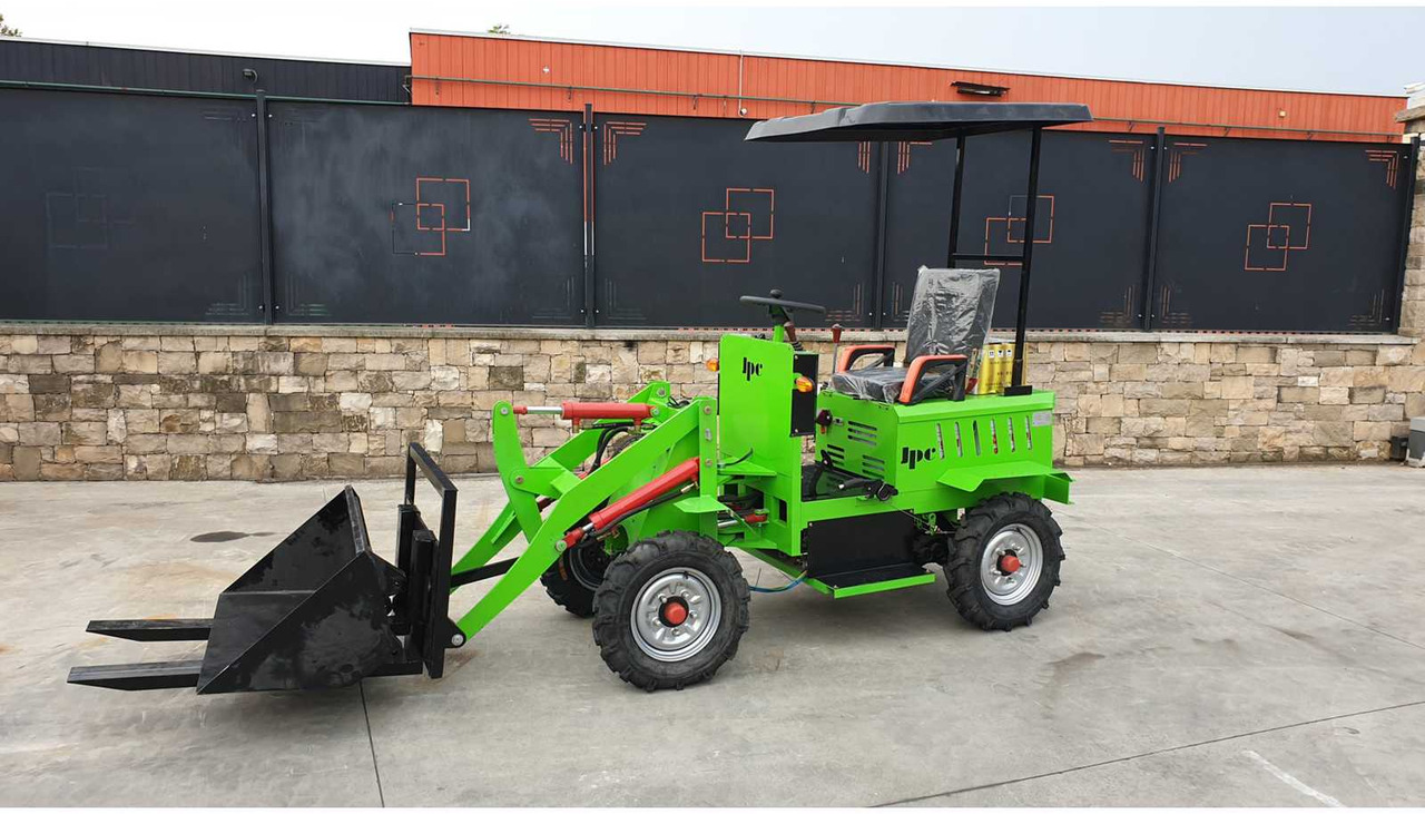 JPC ME18 4X4 WHEEL LOADER - اللودر بعجل: صورة 1 JPC ME18 4X4 WHEEL LOADER - اللودر بعجل: صورة 1